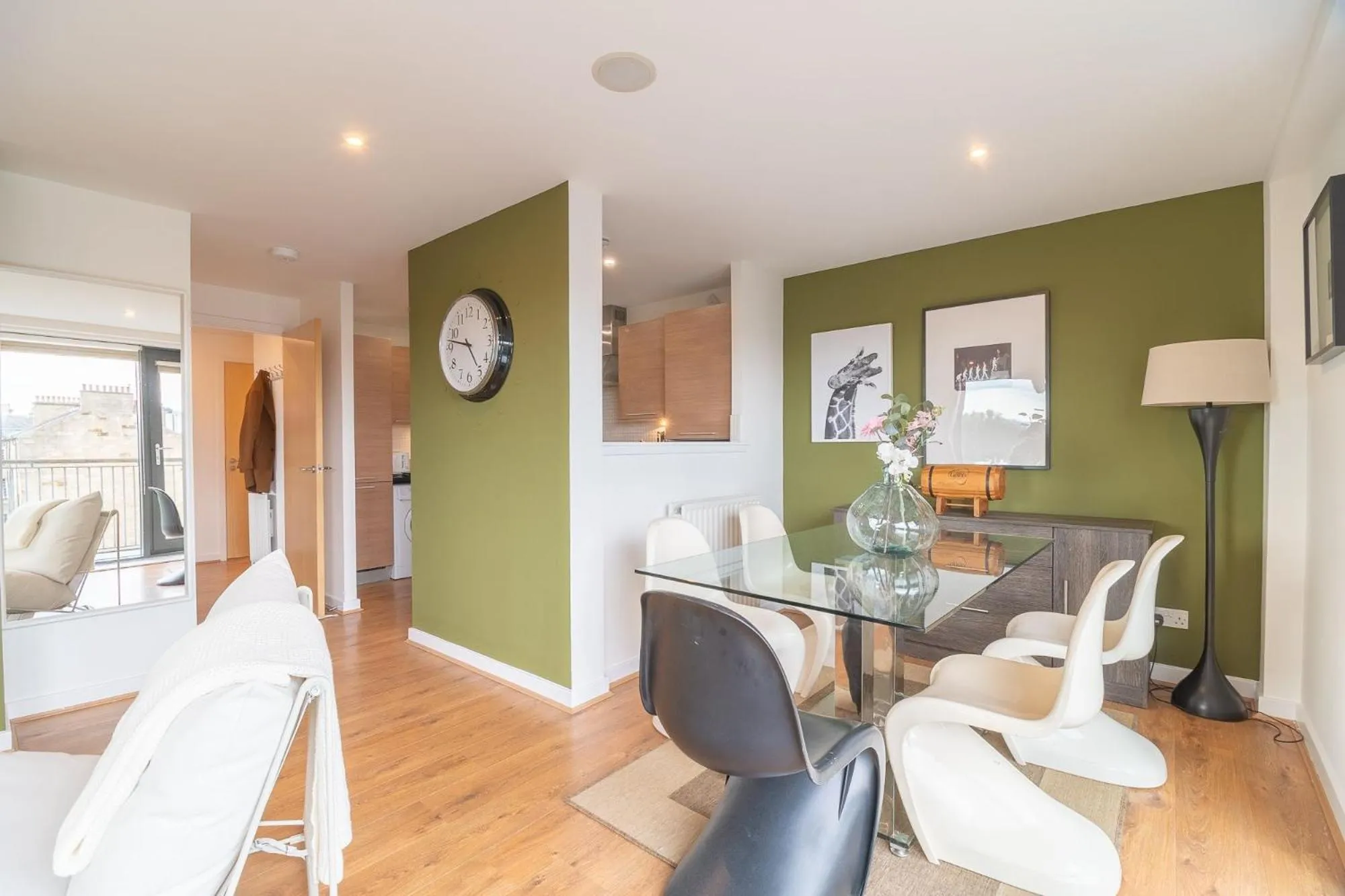 SECC Hydro Executive 7 Apartment