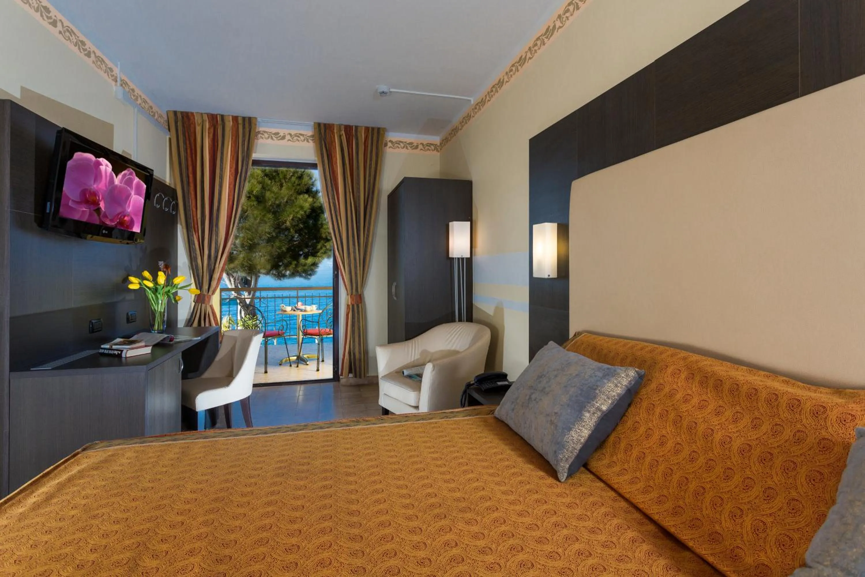 Balcony/Terrace in Taki Village