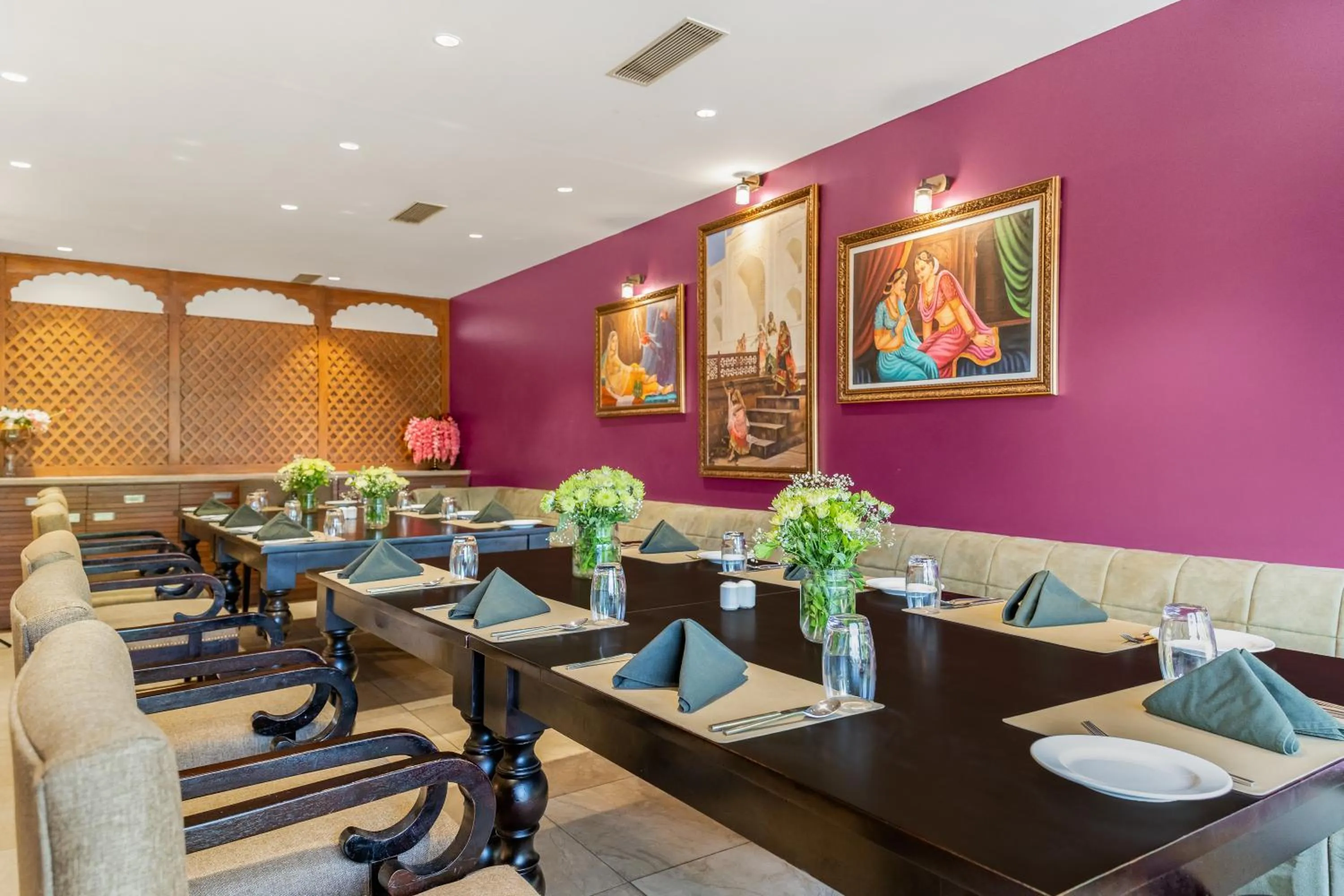 Restaurant/places to eat in Holiday Resort & Spa A Unit of S Poddar Group