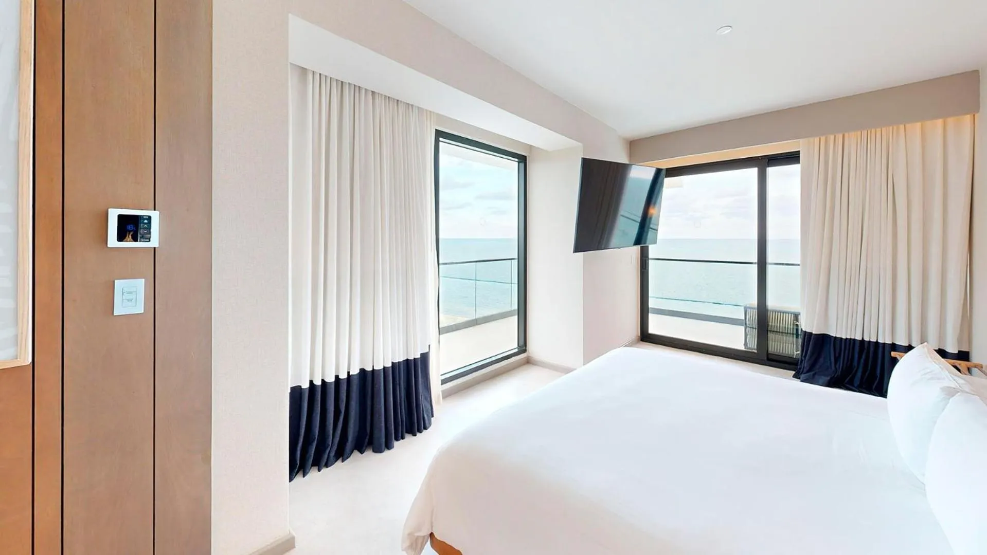 Bedroom, Bed in AVA Resort Cancun - All Inclusive