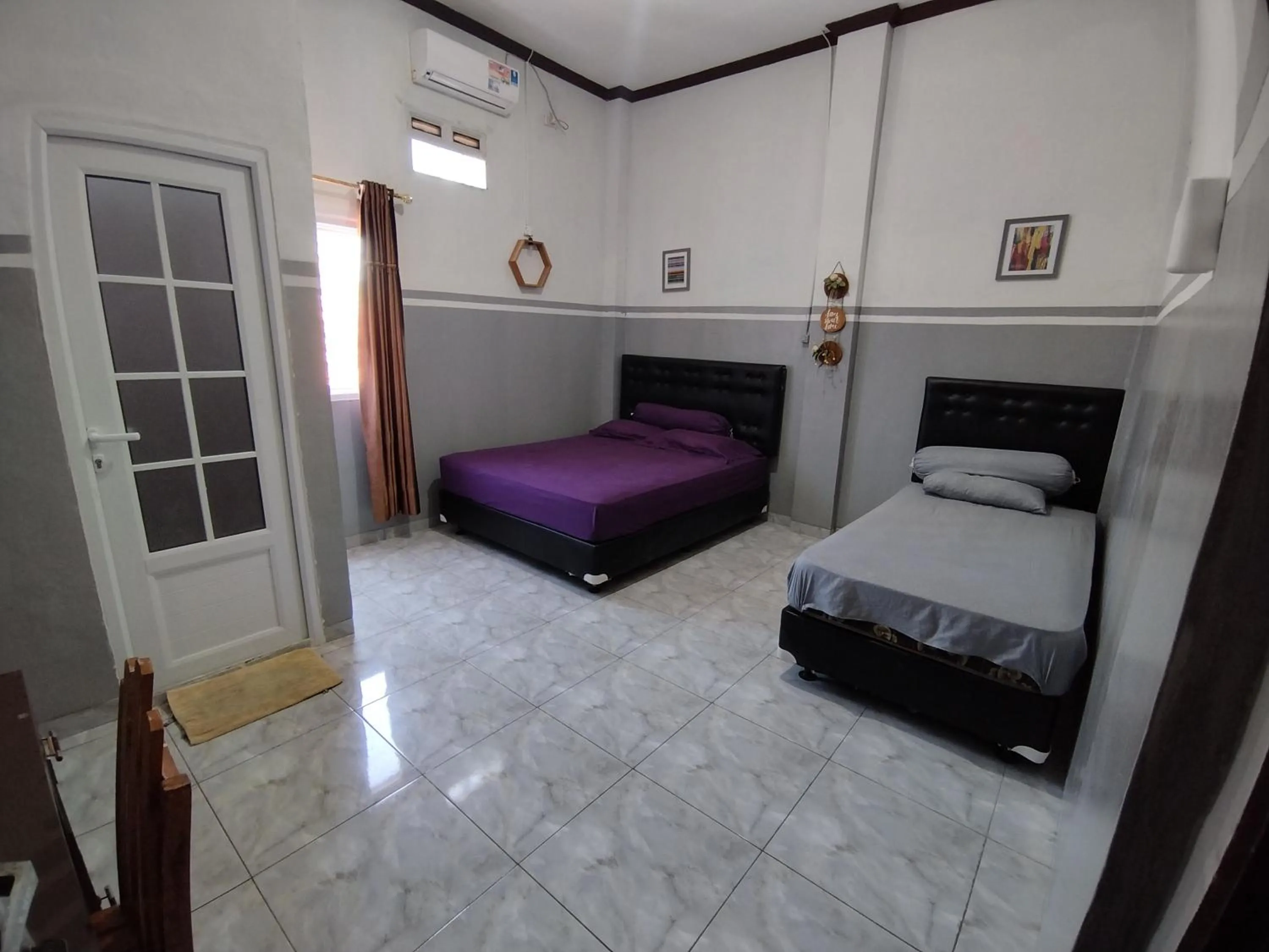 Bedroom in Krui penginapan jokowi