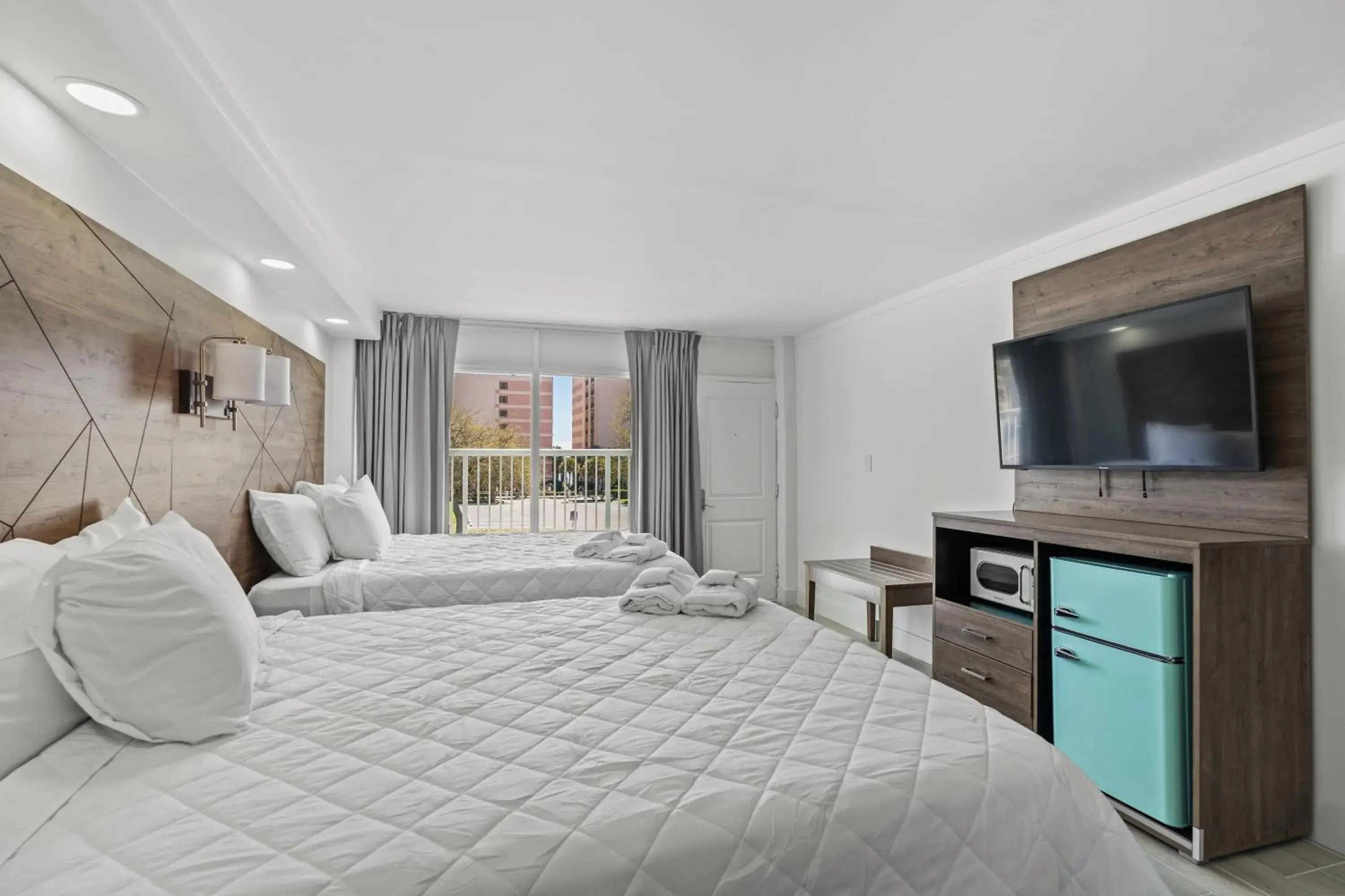 Deluxe Triple Room in Fin's Inn Deluxe Triple Room in Fin's Inn