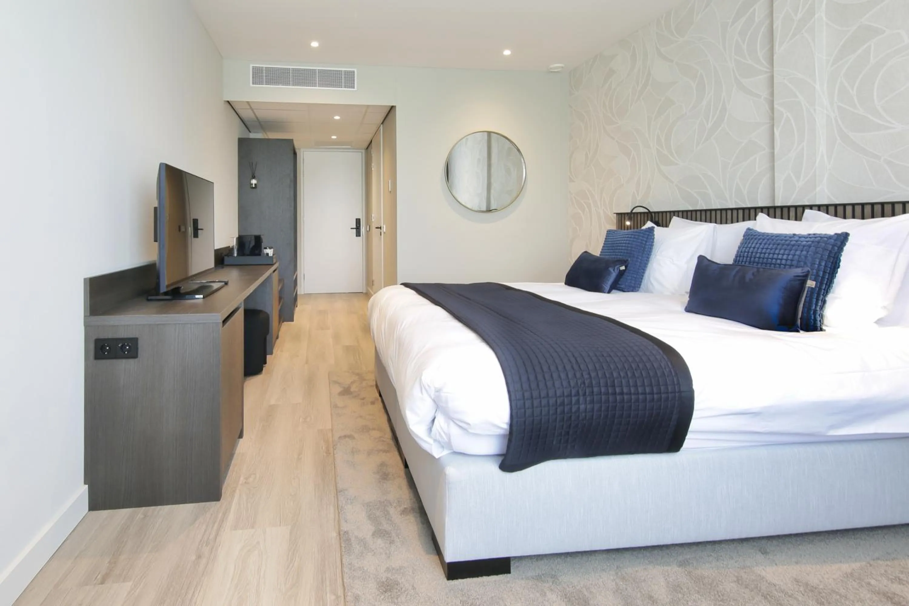Bedroom, Bed in Boutique Hotel Hans - Amsterdam Schiphol Airport
