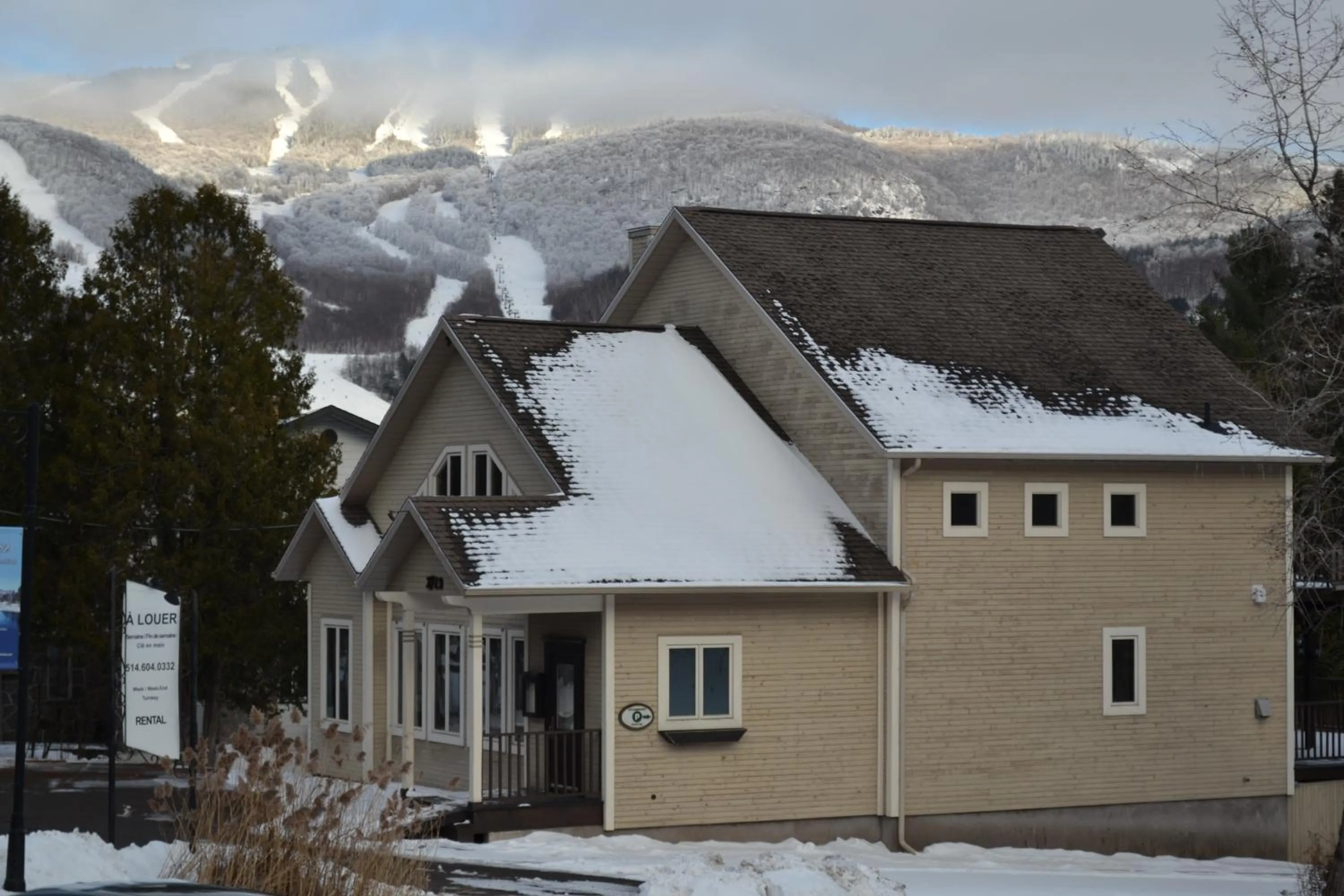 Property building in Les Chalets Sauvignon