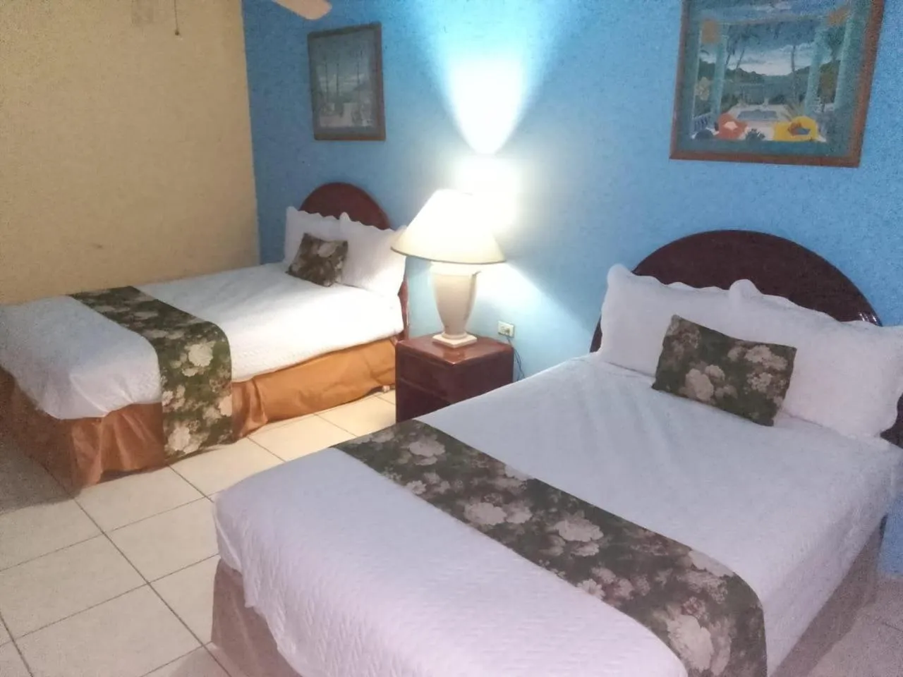Photo of the whole room, Bed in Hotel Villa Ordonez