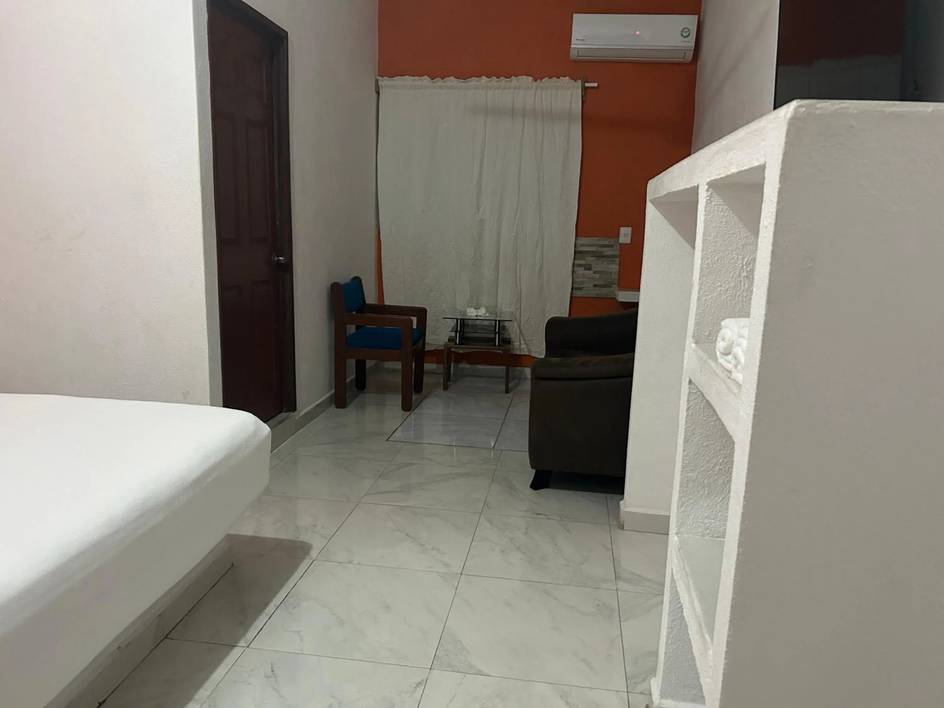 Photo of the whole room, Bed in Royal Pacífico Manzanillo