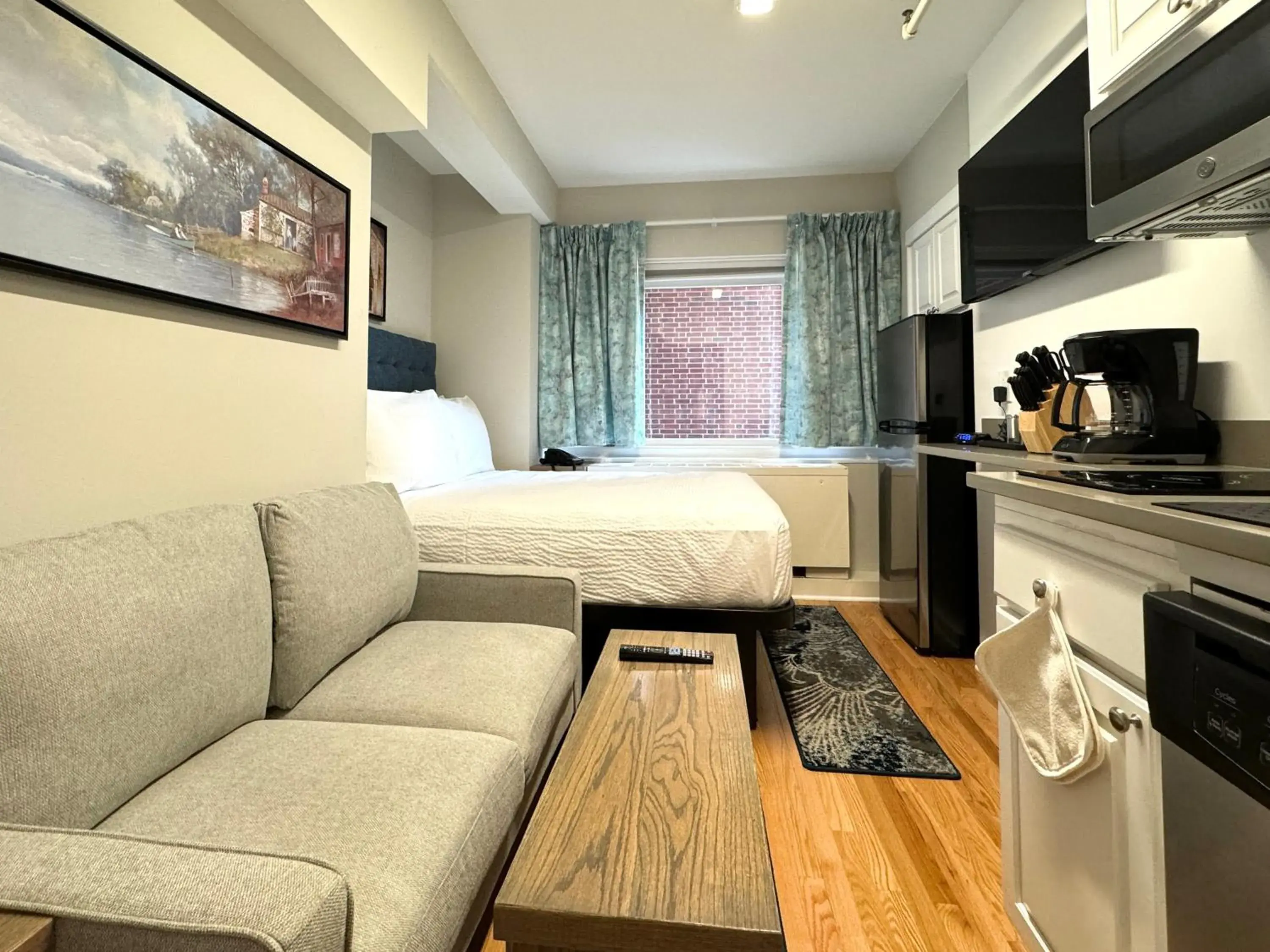 Studio Double Suite in The GEM Museum Suites Studio Double Suite in The GEM Museum Suites