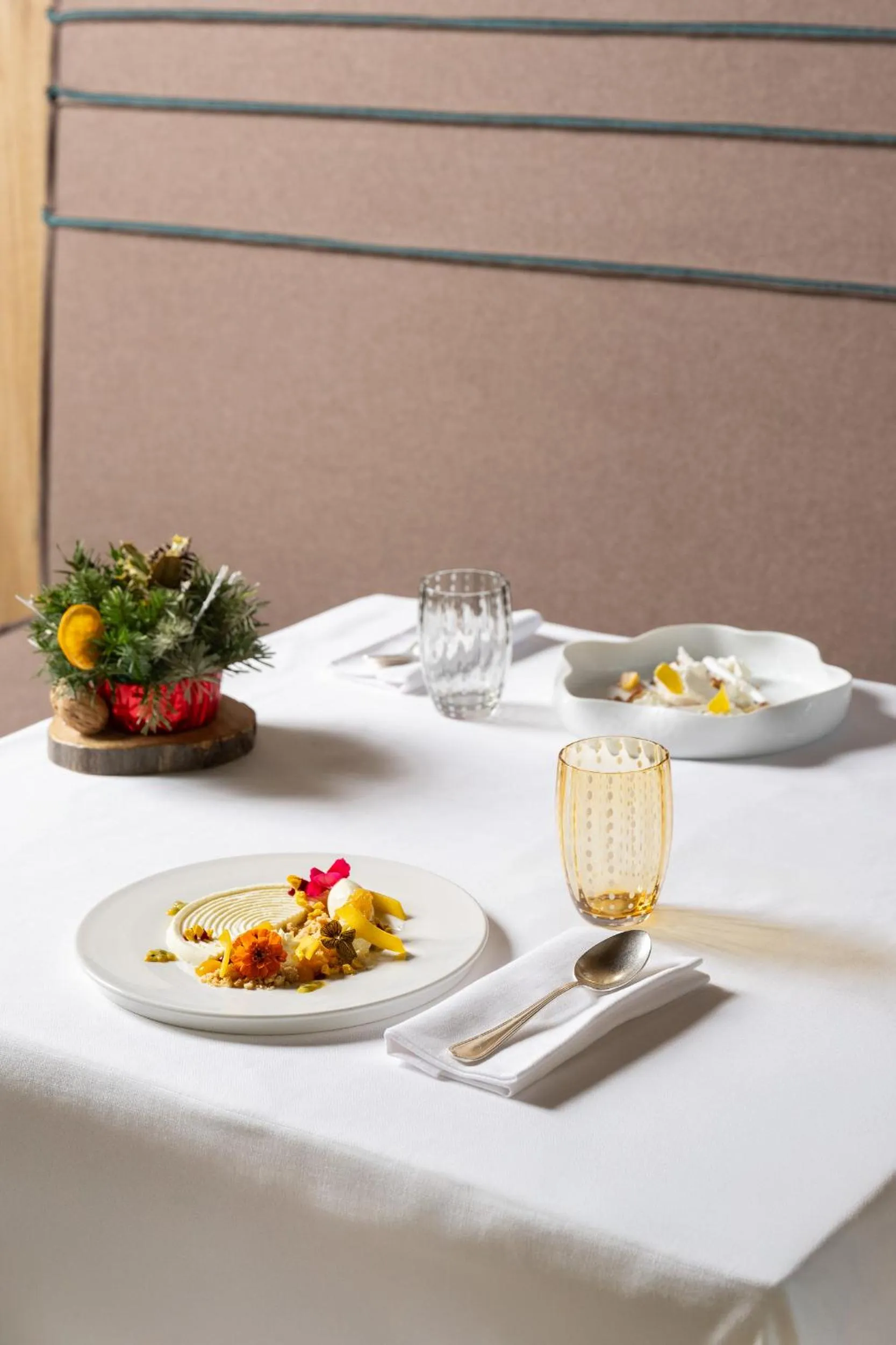 Food and drinks in Grand Hotel Courmayeur Mont Blanc, by R Collection Hotels