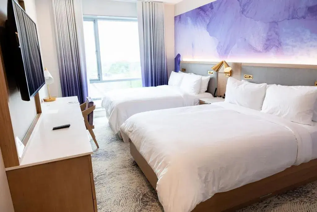 Family Suite - single occupancy in Iris Hotel Boston Family Suite - single occupancy in Iris Hotel Boston