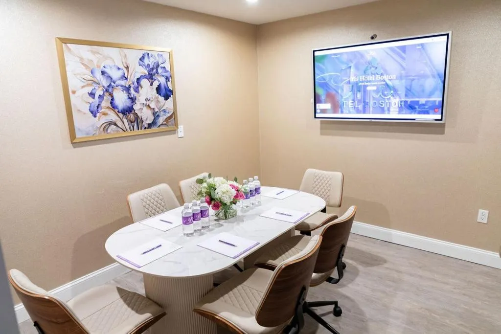 Business facilities in Iris Hotel Boston