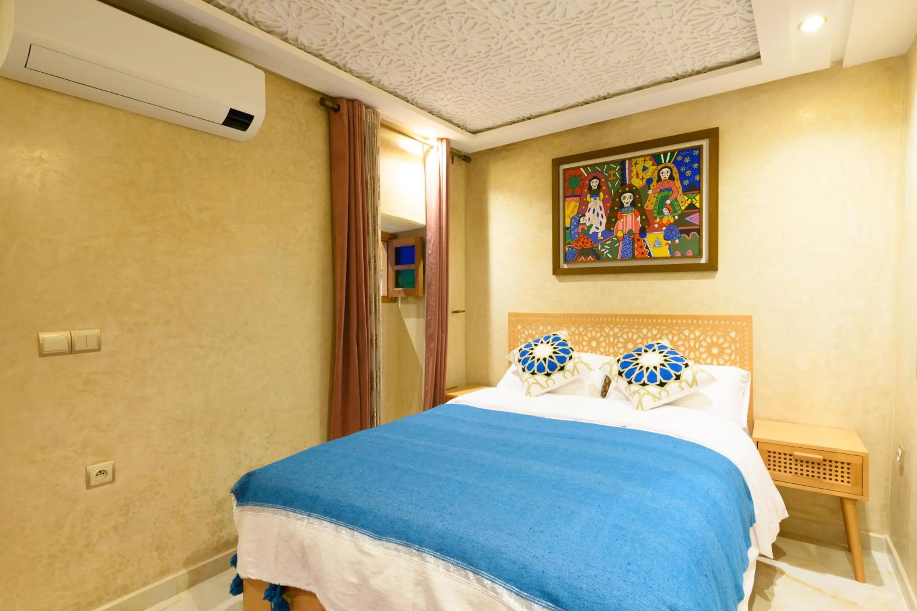Bed in Luxurious Riad Center Rabat Dar Al Jeld