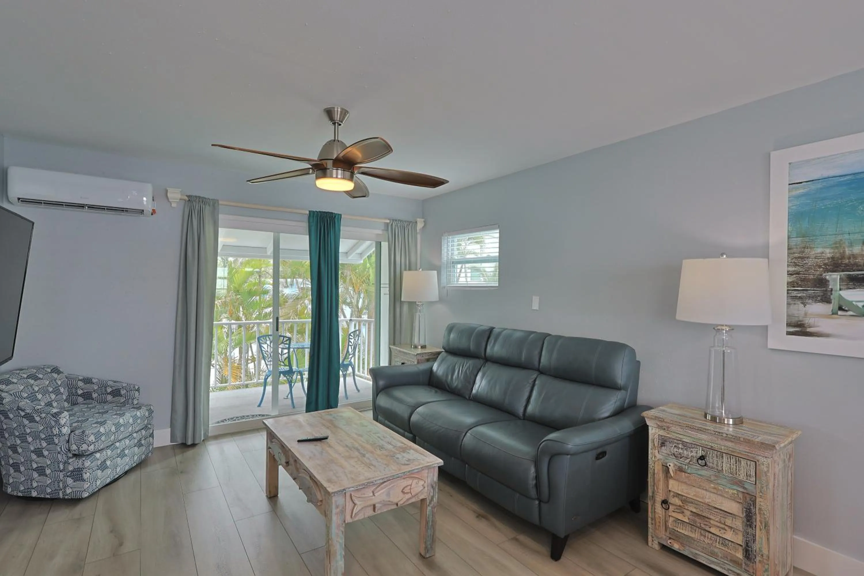 Living room in The Inn on Siesta Key