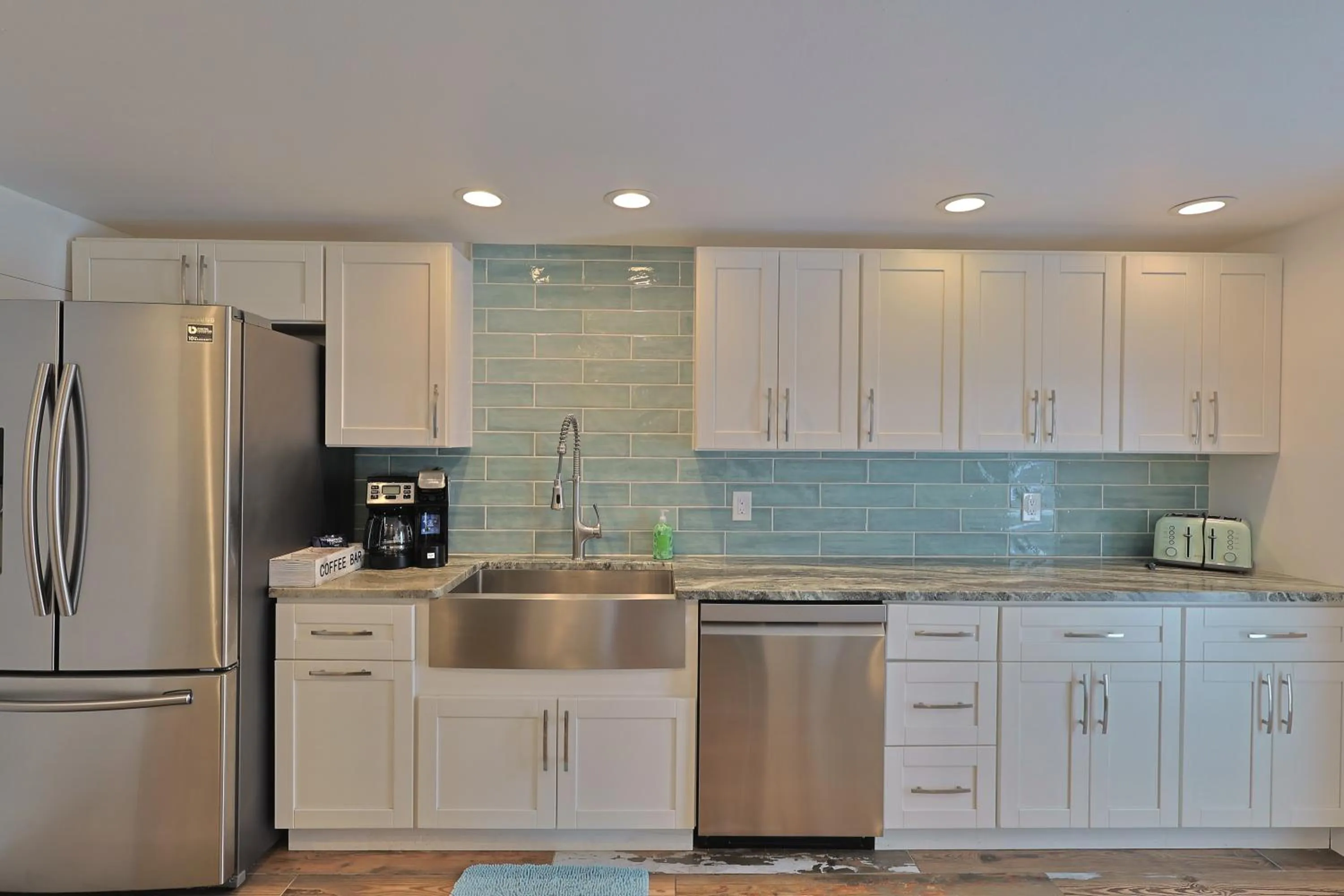 Kitchen or kitchenette in The Inn on Siesta Key