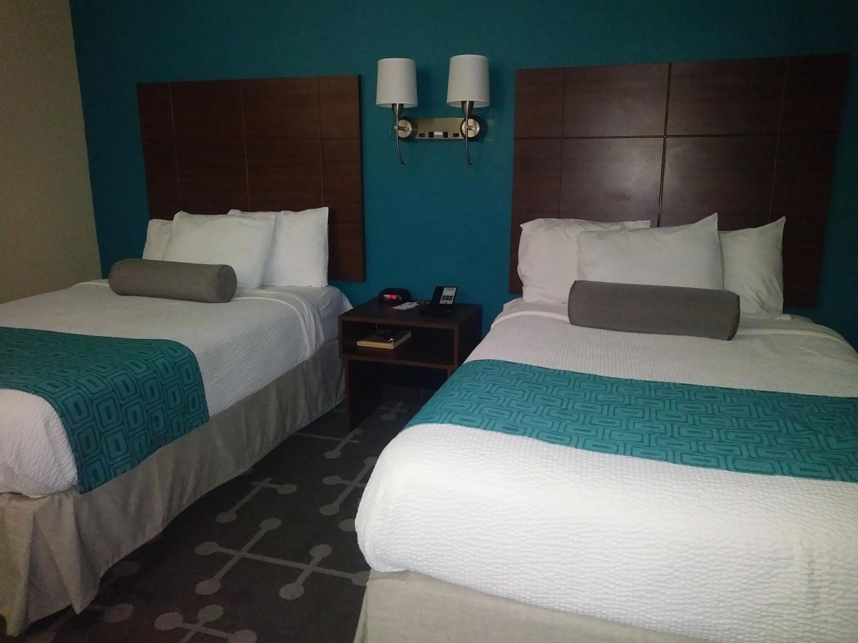 Bedroom, Bed in Howard Johnson by Wyndham Athens