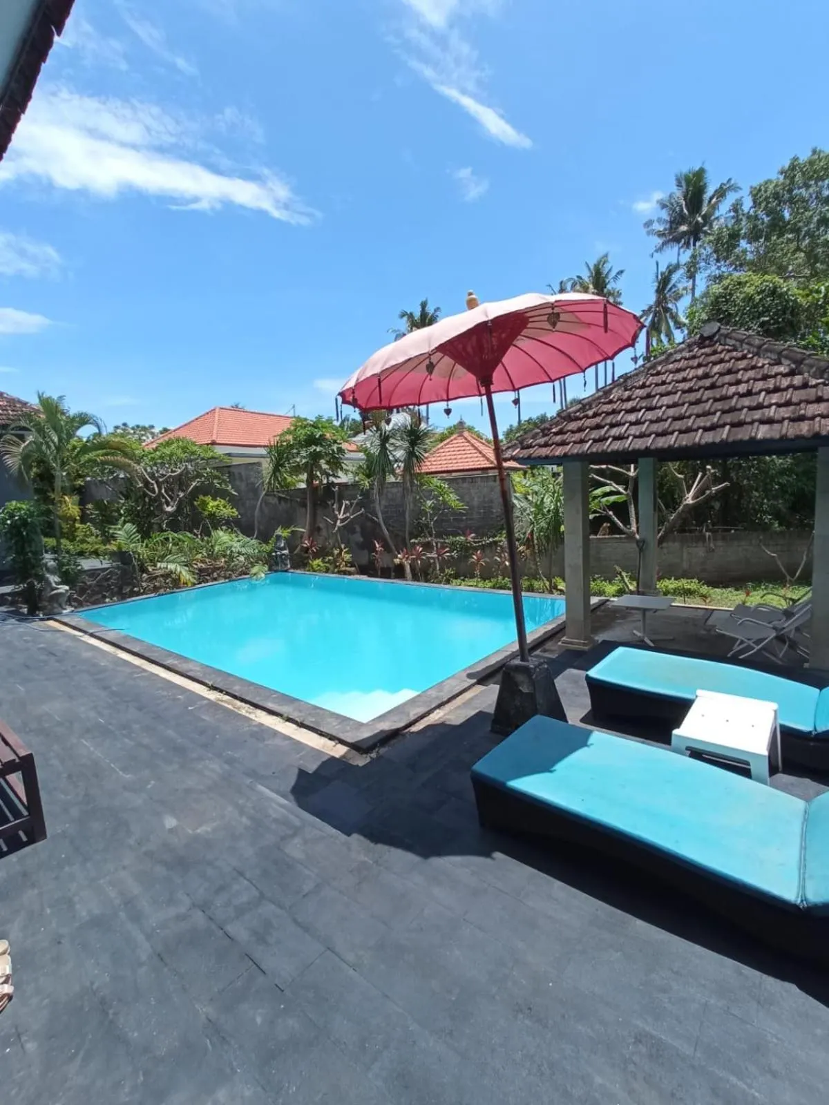 Swimming pool in Lovina Villa Cinta