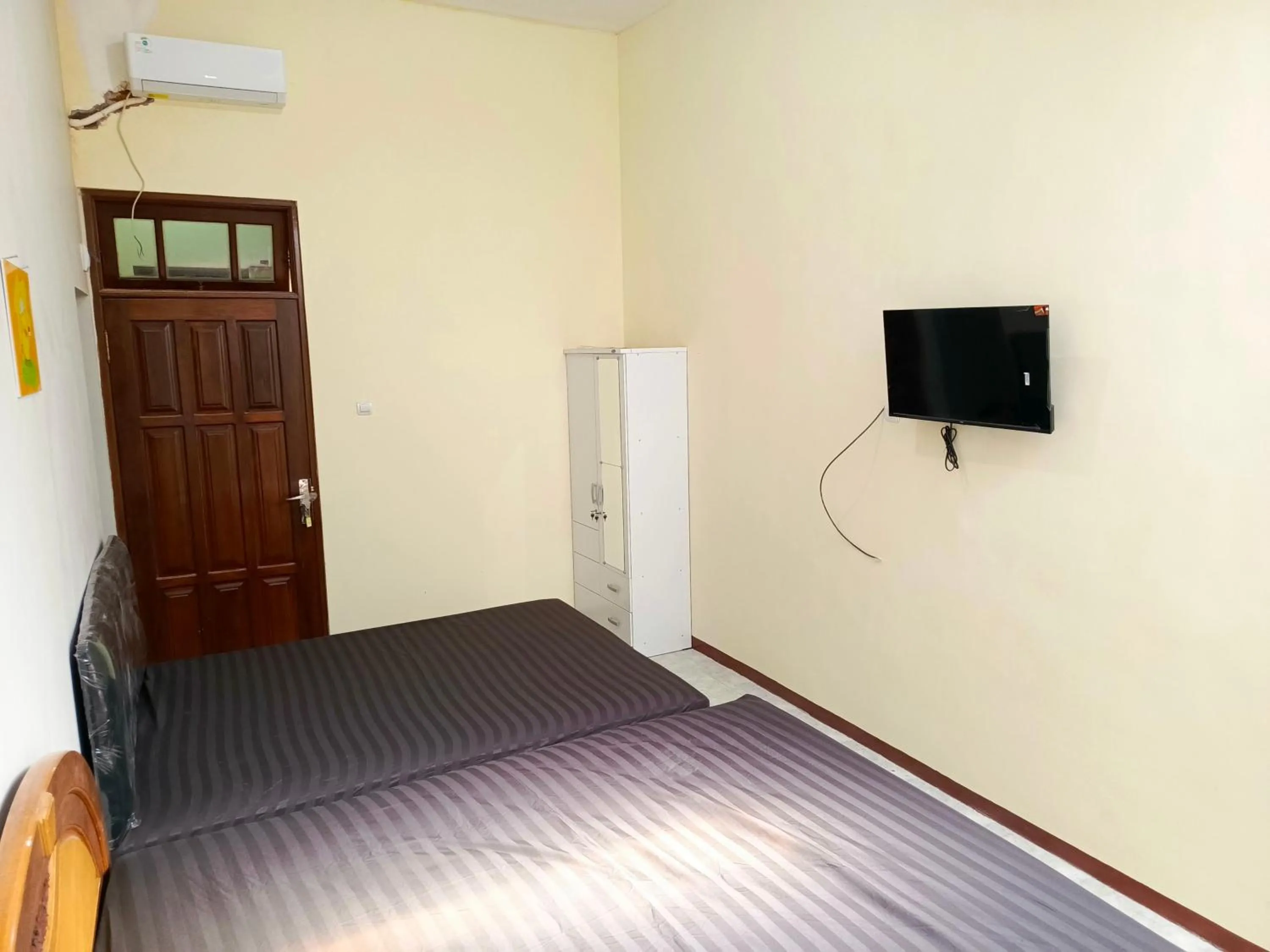 Bed in Bebek Kuning Residence