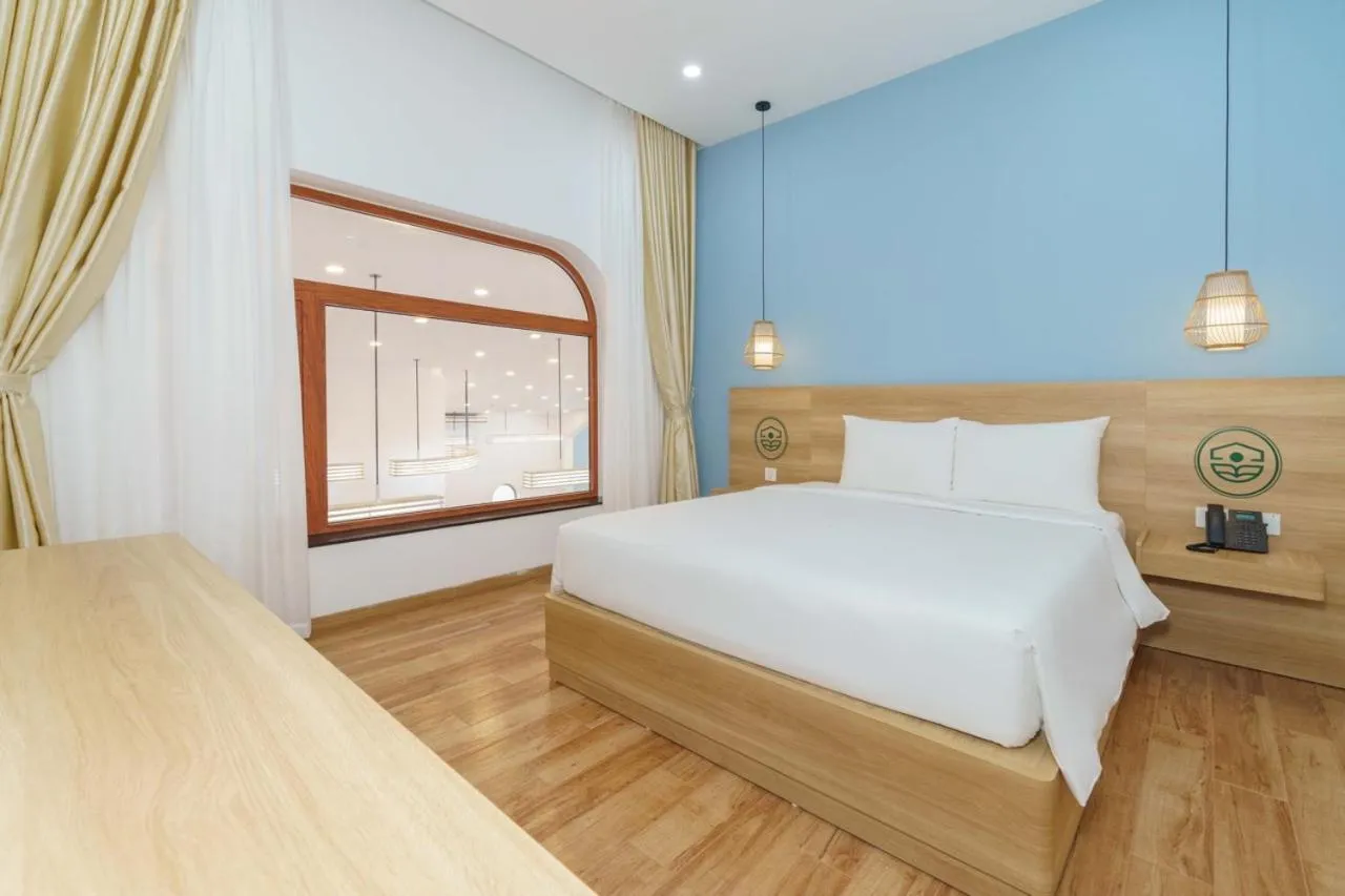 Bed in VinaEcolife Lodge