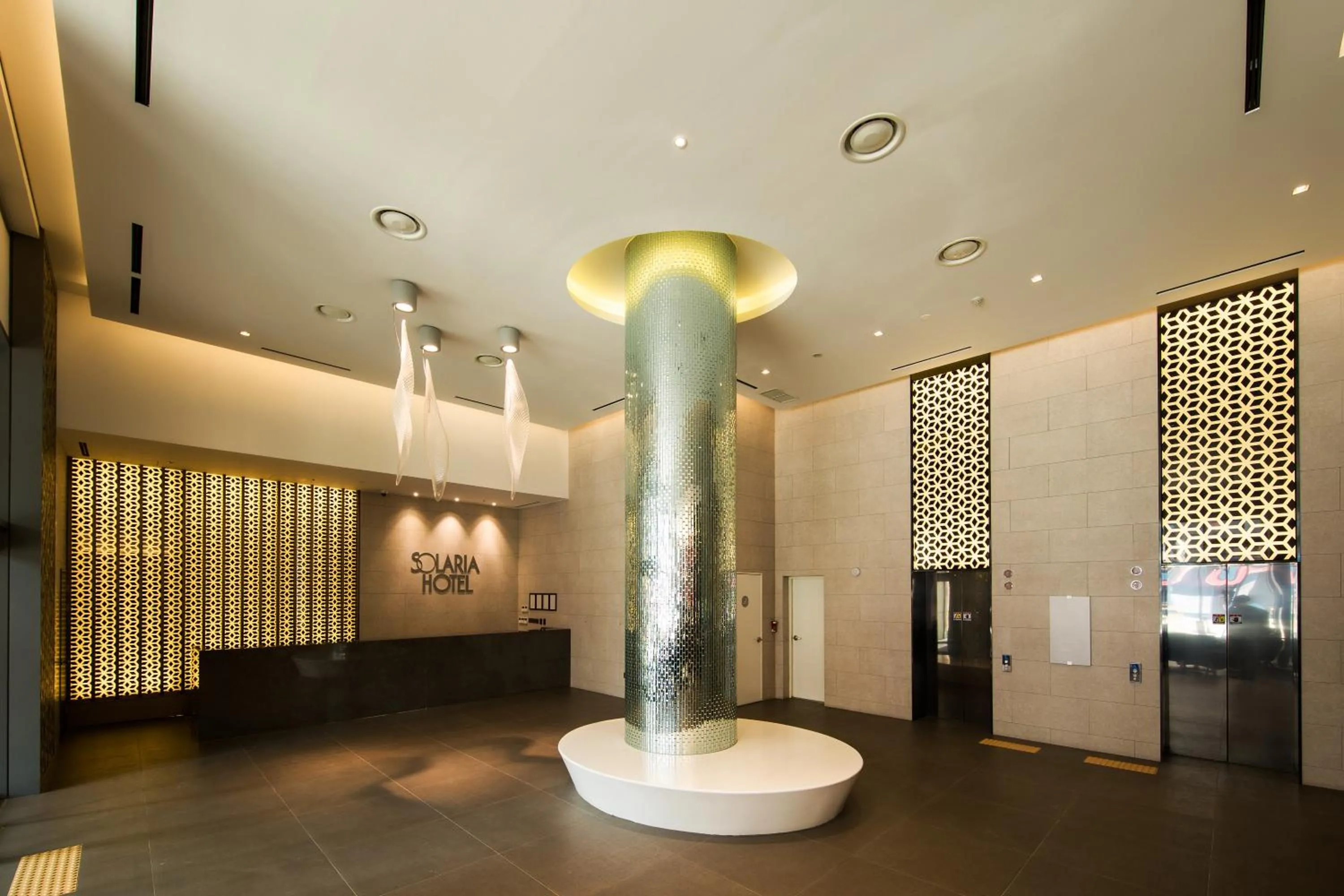 Lobby or reception in Solaria Nishitetsu Hotel Busan