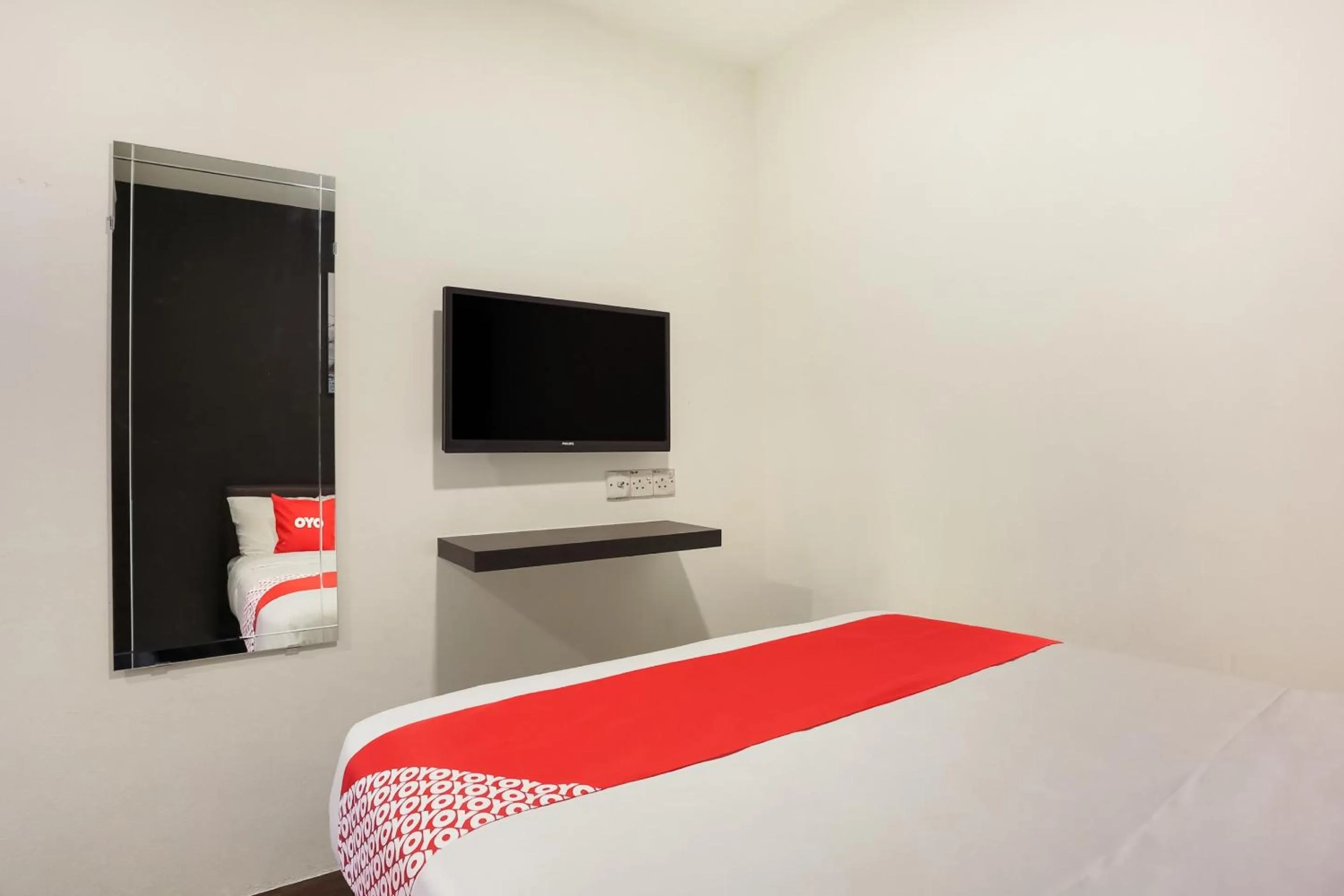 Bedroom, Bed in Hotel O Kl2f Rest & Go