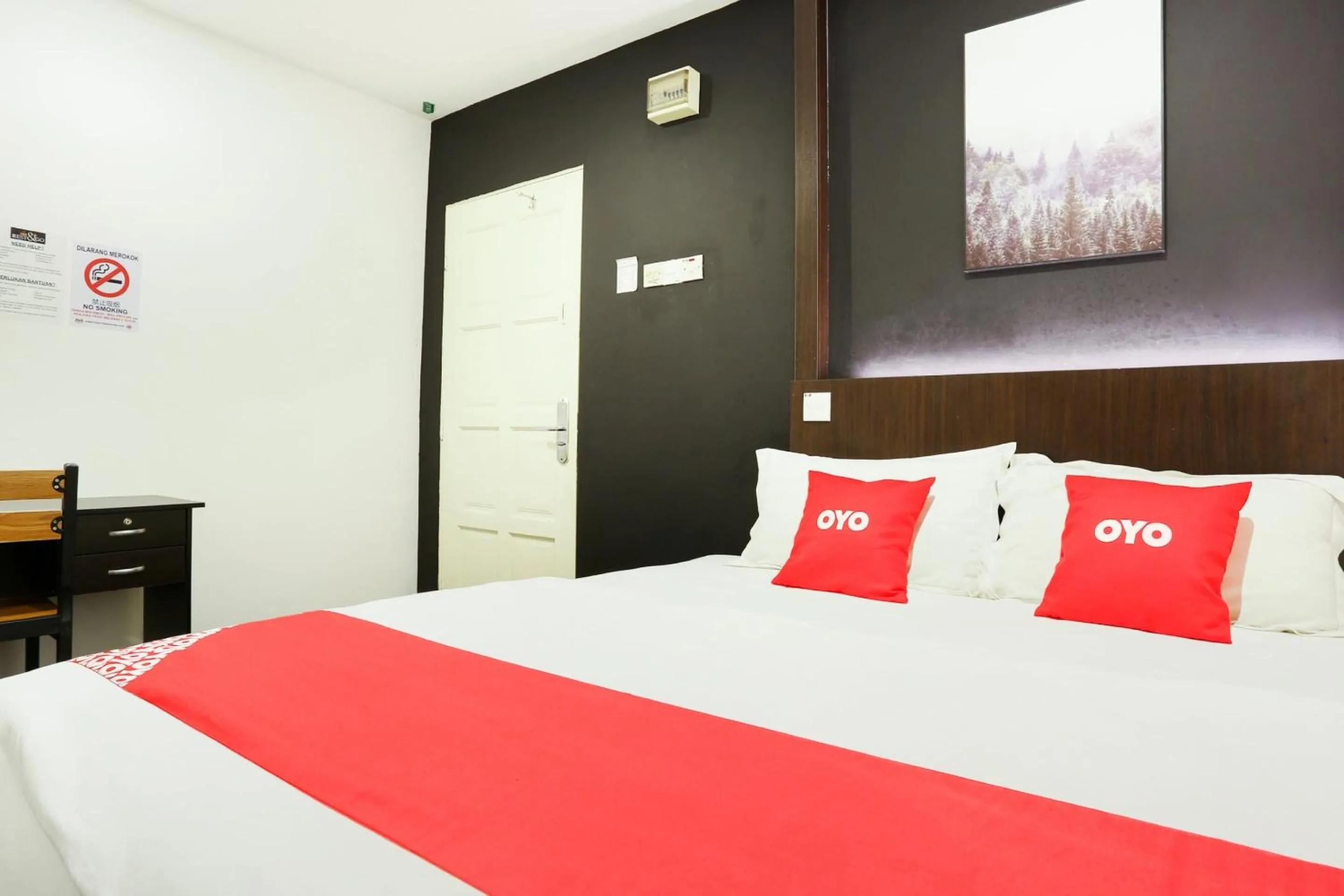 Bedroom, Bed in Hotel O Kl2f Rest & Go