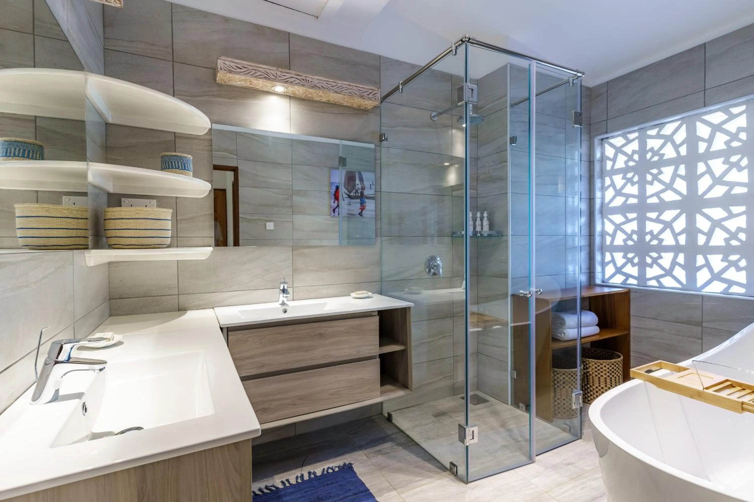 Bathroom in Lazy Days