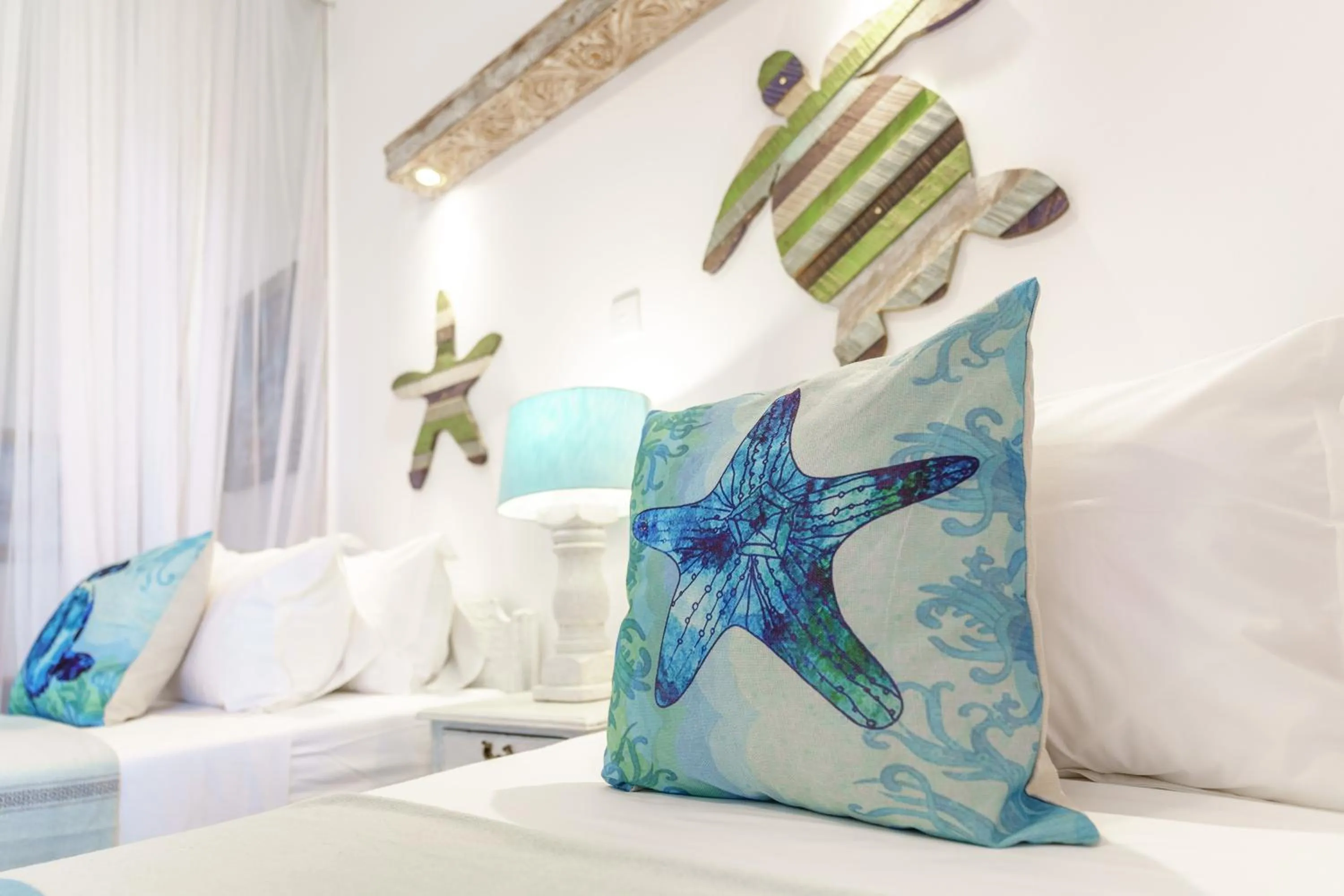 Bedroom, Bed in Lazy Days