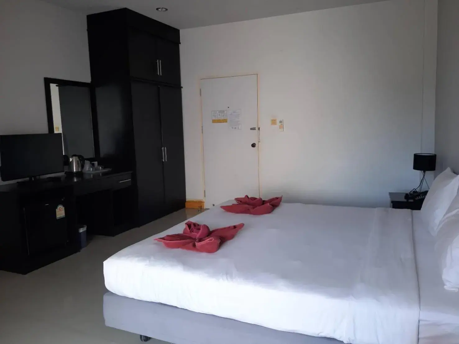 Standard Double Room in Karon Sea Side Standard Double Room in Karon Sea Side