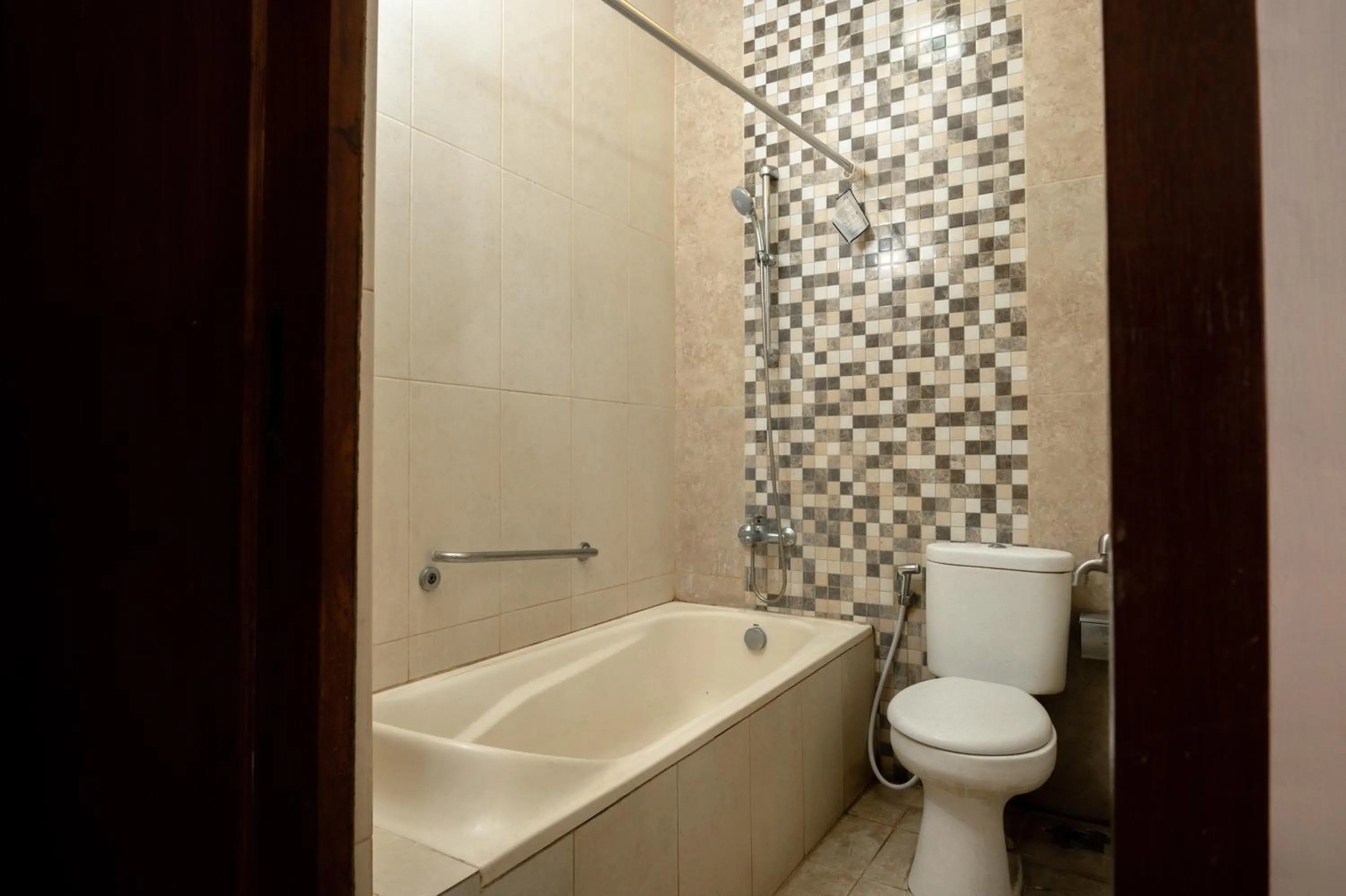 Bathroom in Oryza Hotel Malioboro