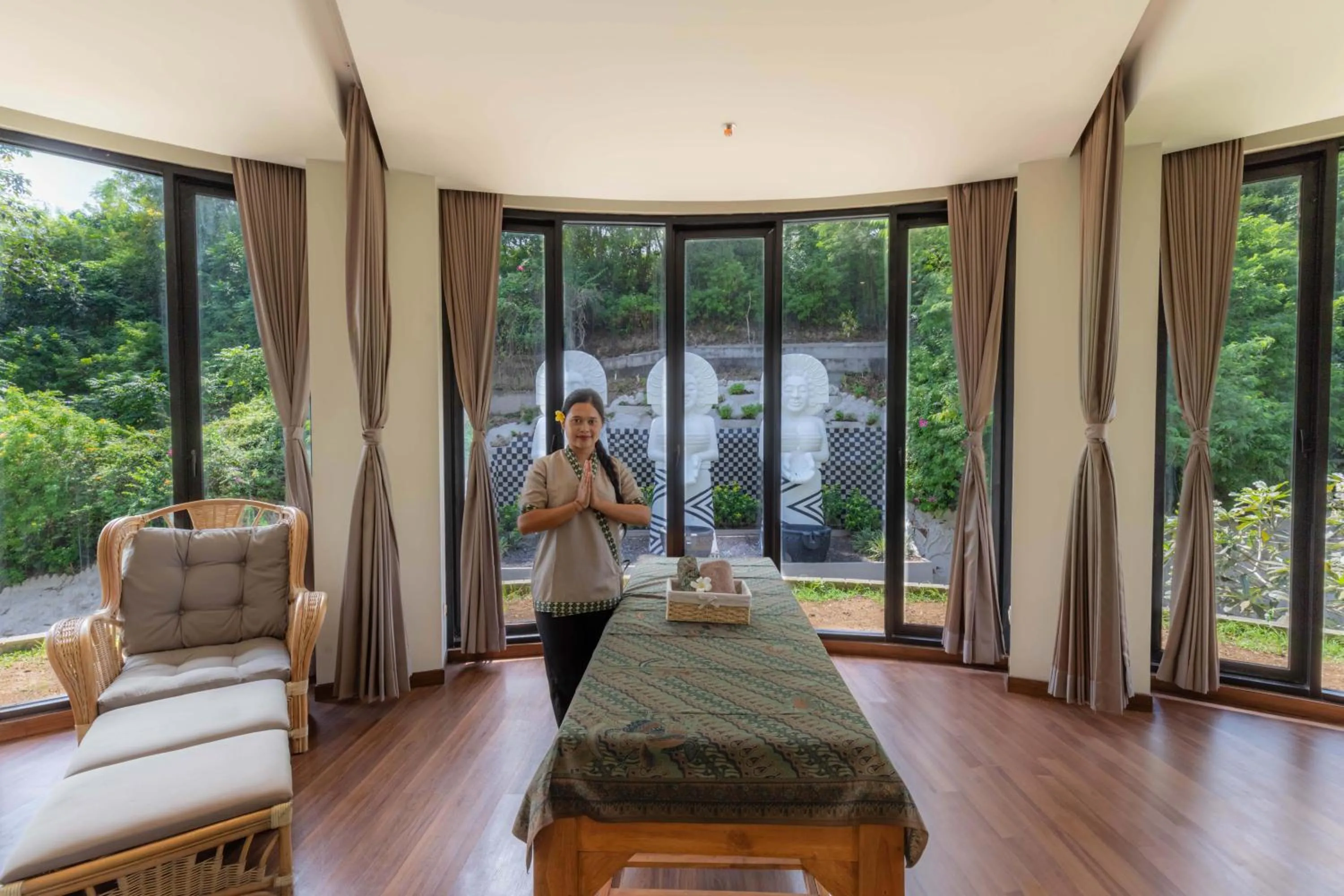 Massage in The Sterling Villas