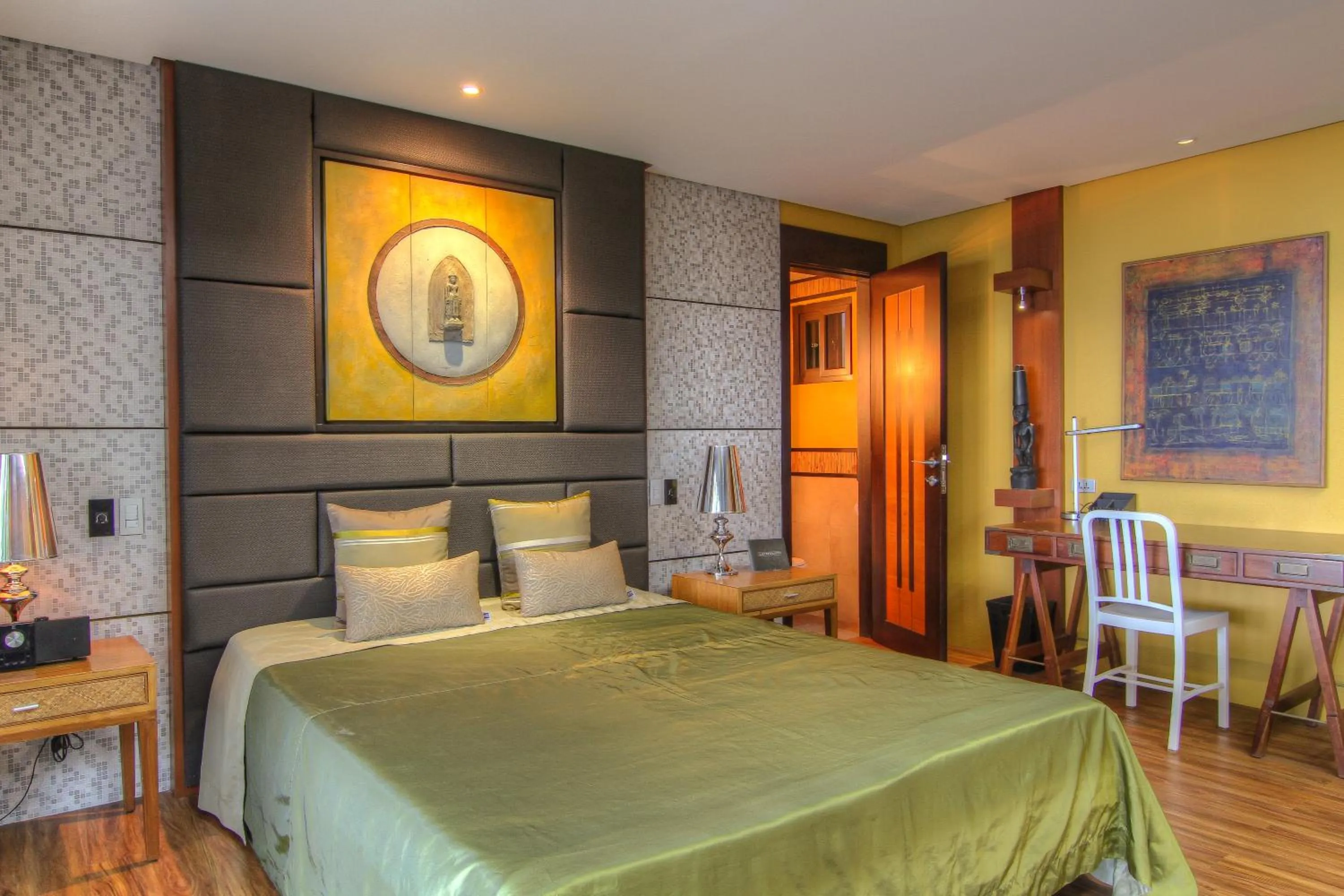 Photo of the whole room, Bed in Boracay Beach Houses
