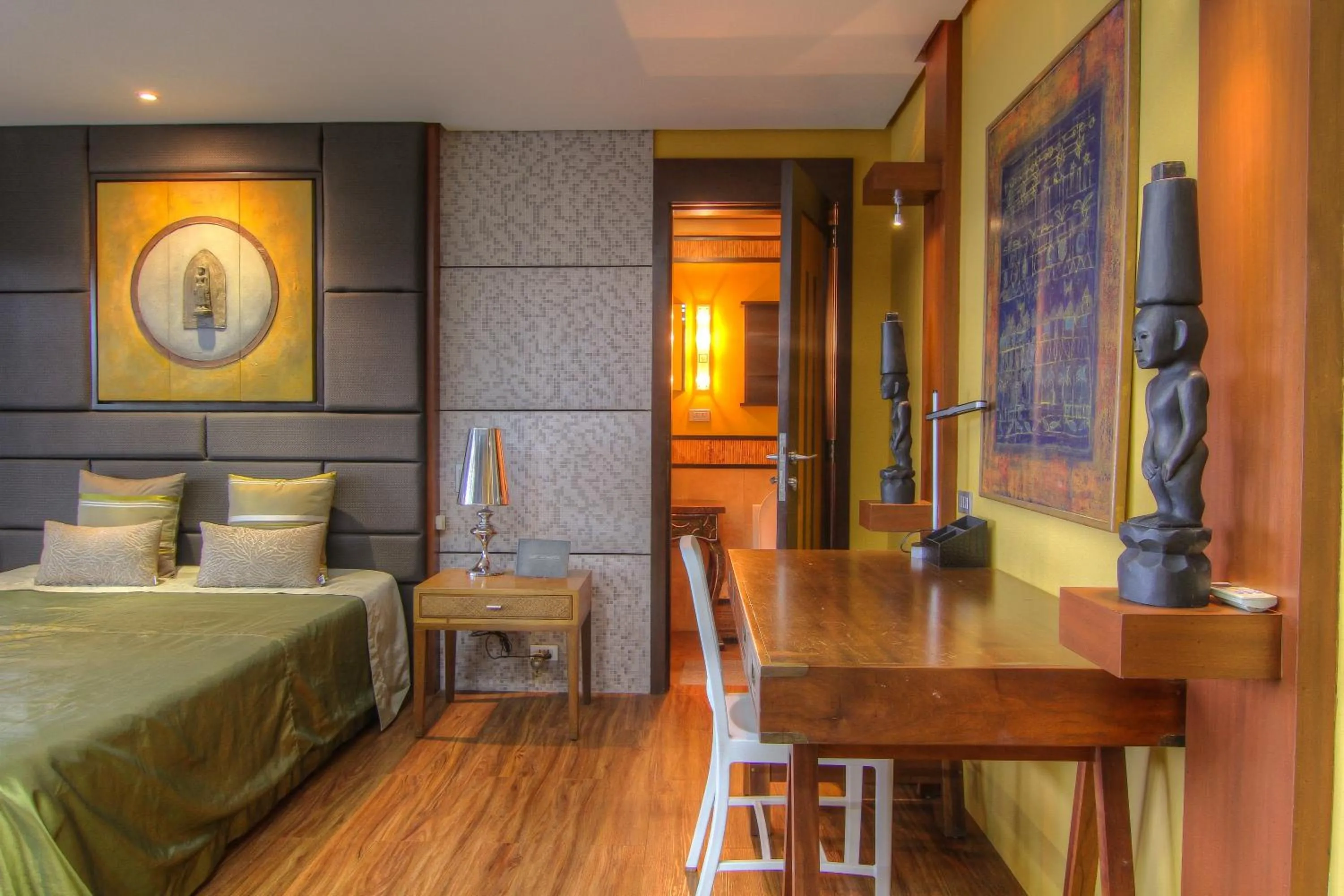 Photo of the whole room, Bed in Boracay Beach Houses