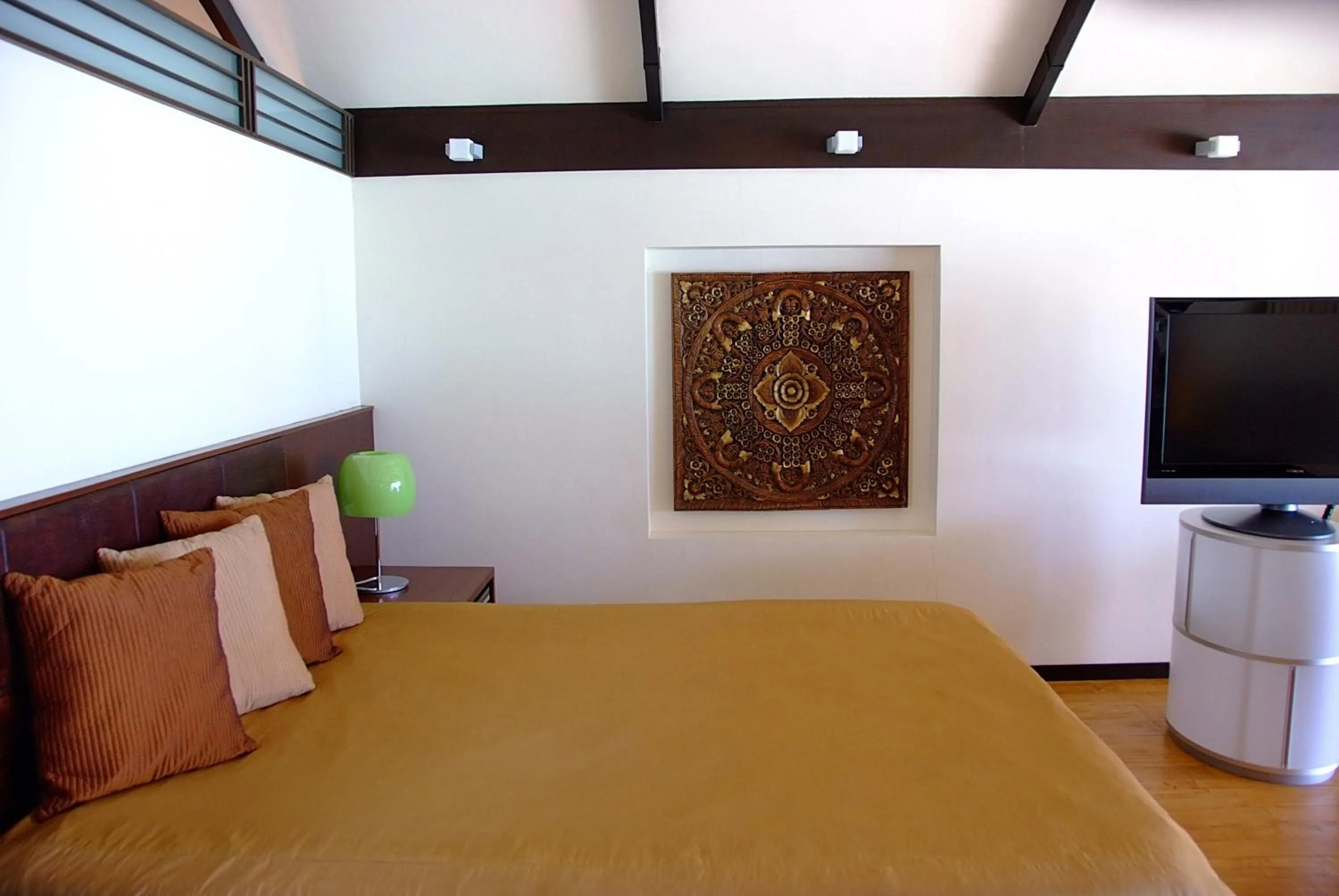 Bed in Boracay Beach Houses