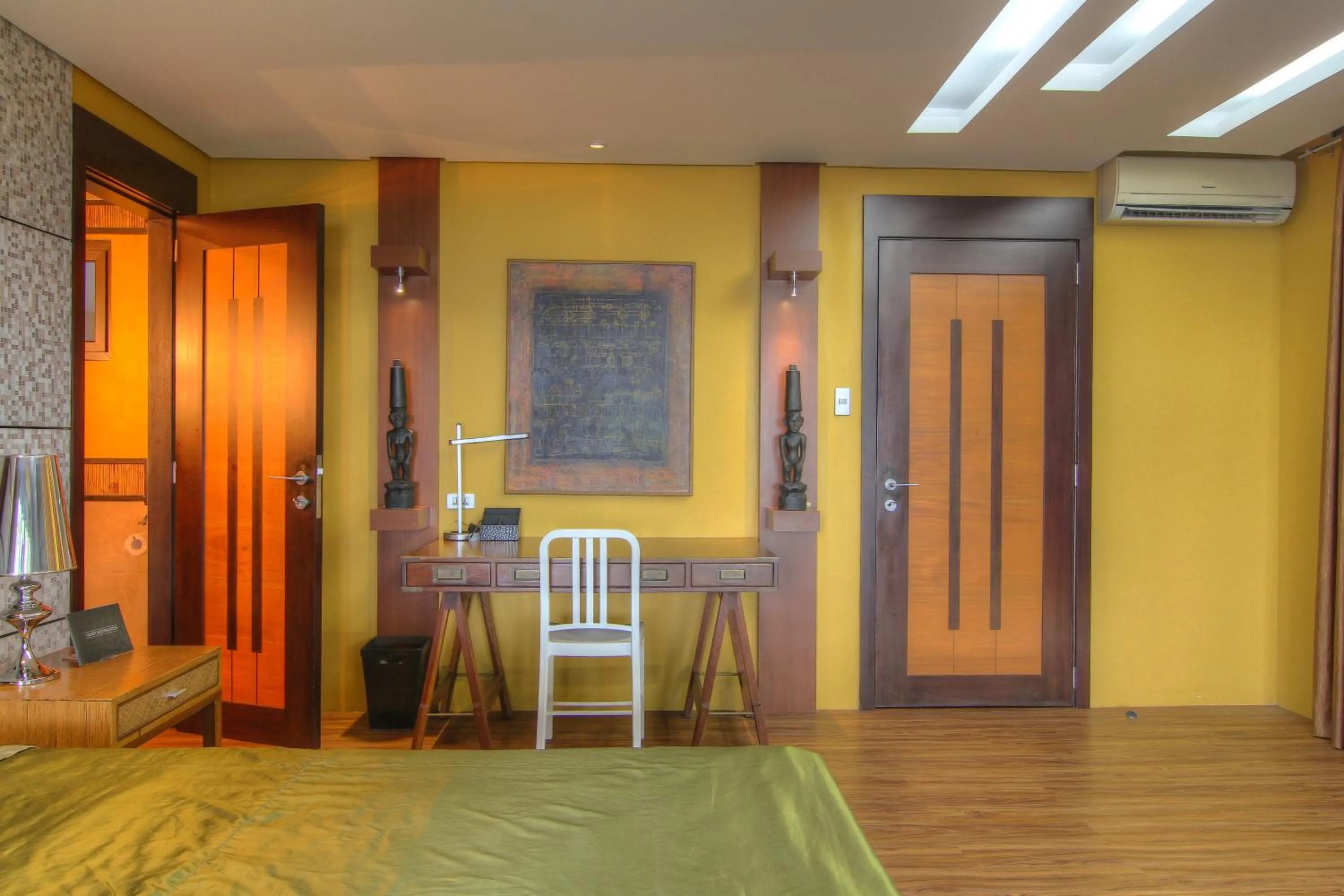 Decorative detail, Bed in Boracay Beach Houses