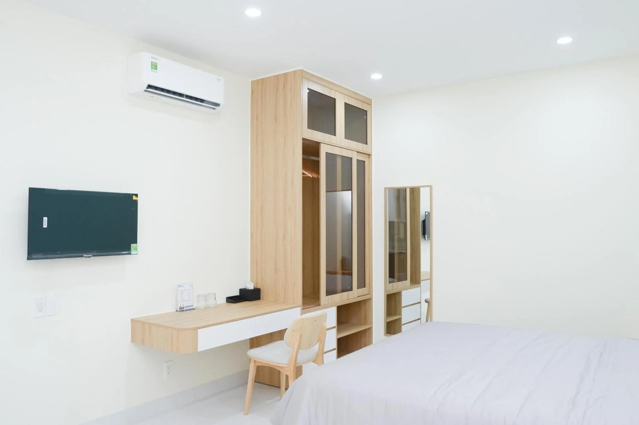 Bedroom, Bed in IN URBAN