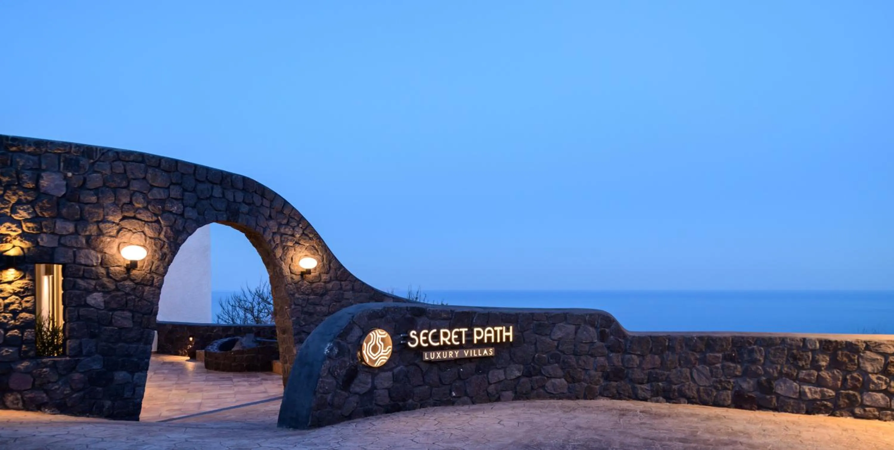 Lobby or reception in Secret Path Luxury Villas