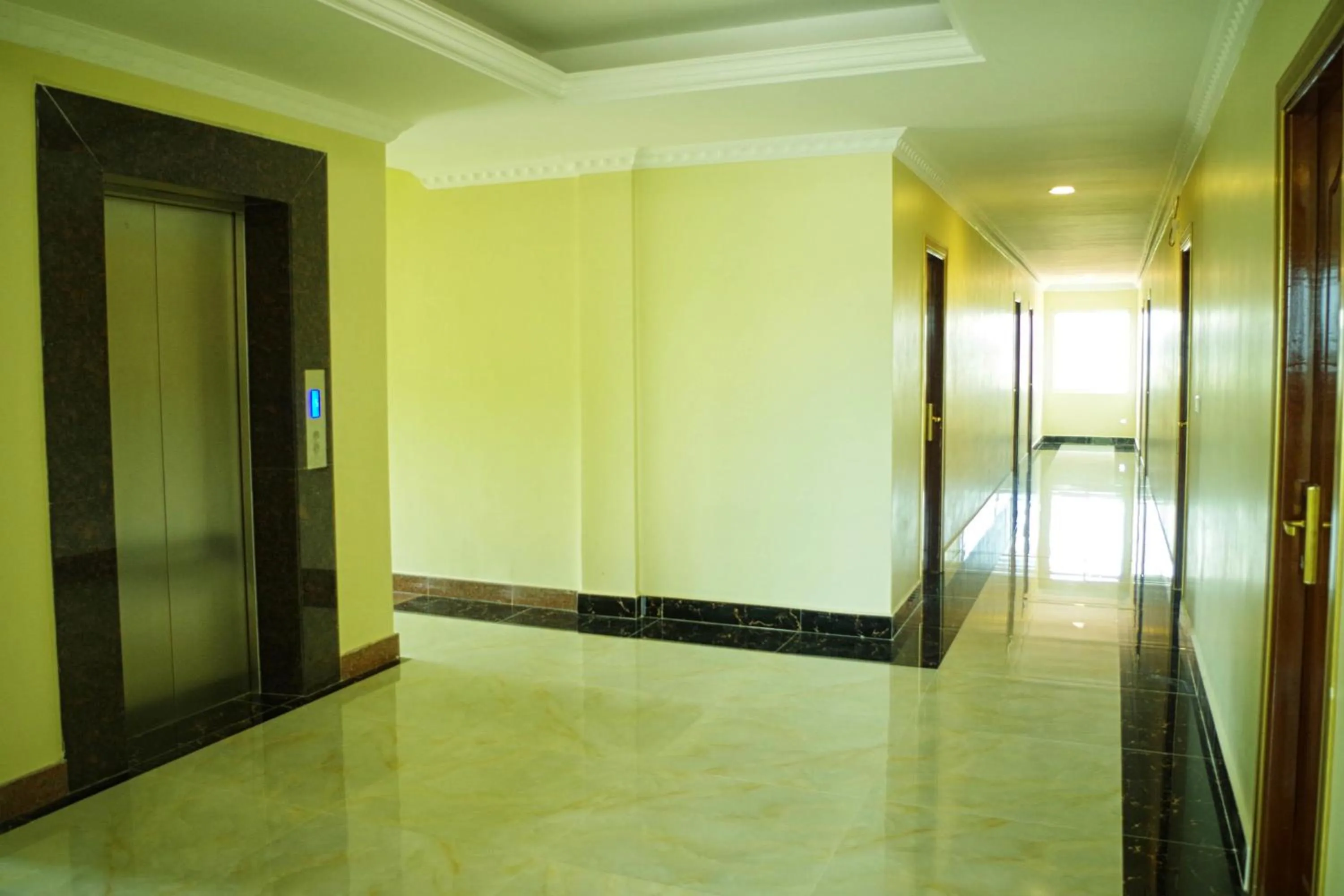 Decorative detail in Golden Star Inn