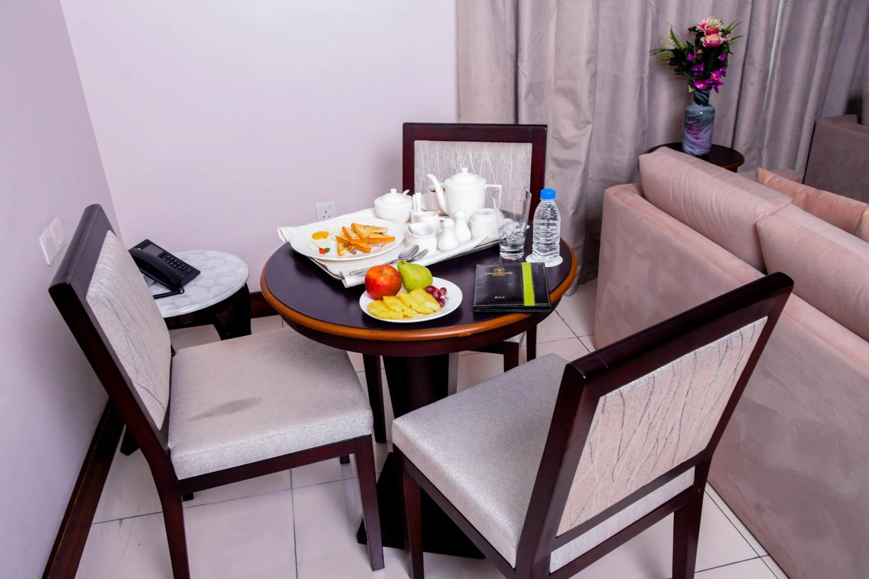 Living room in LIMEWOOD HOTEL