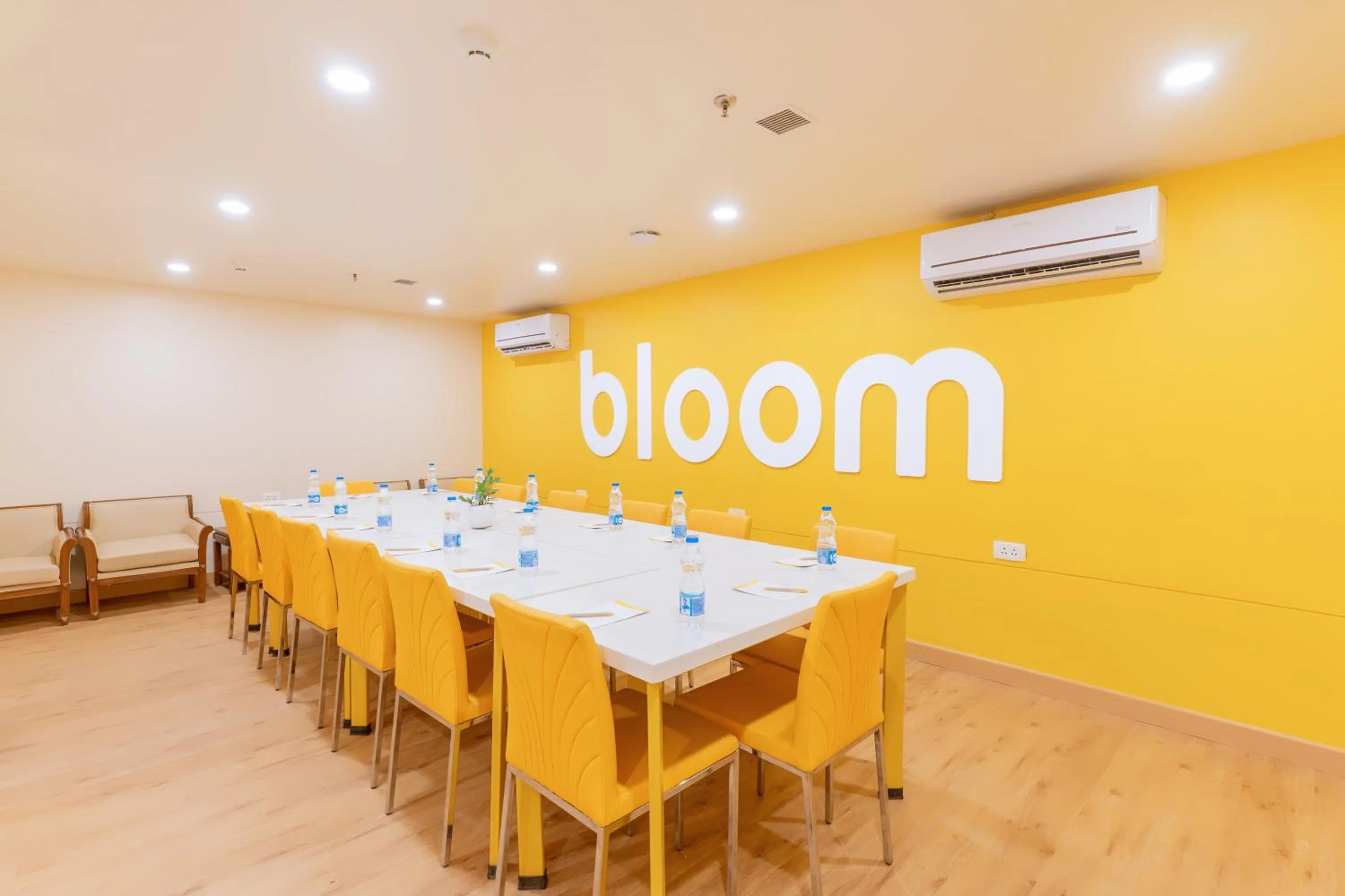 Meeting/conference room in Bloom Hotel - CR Park