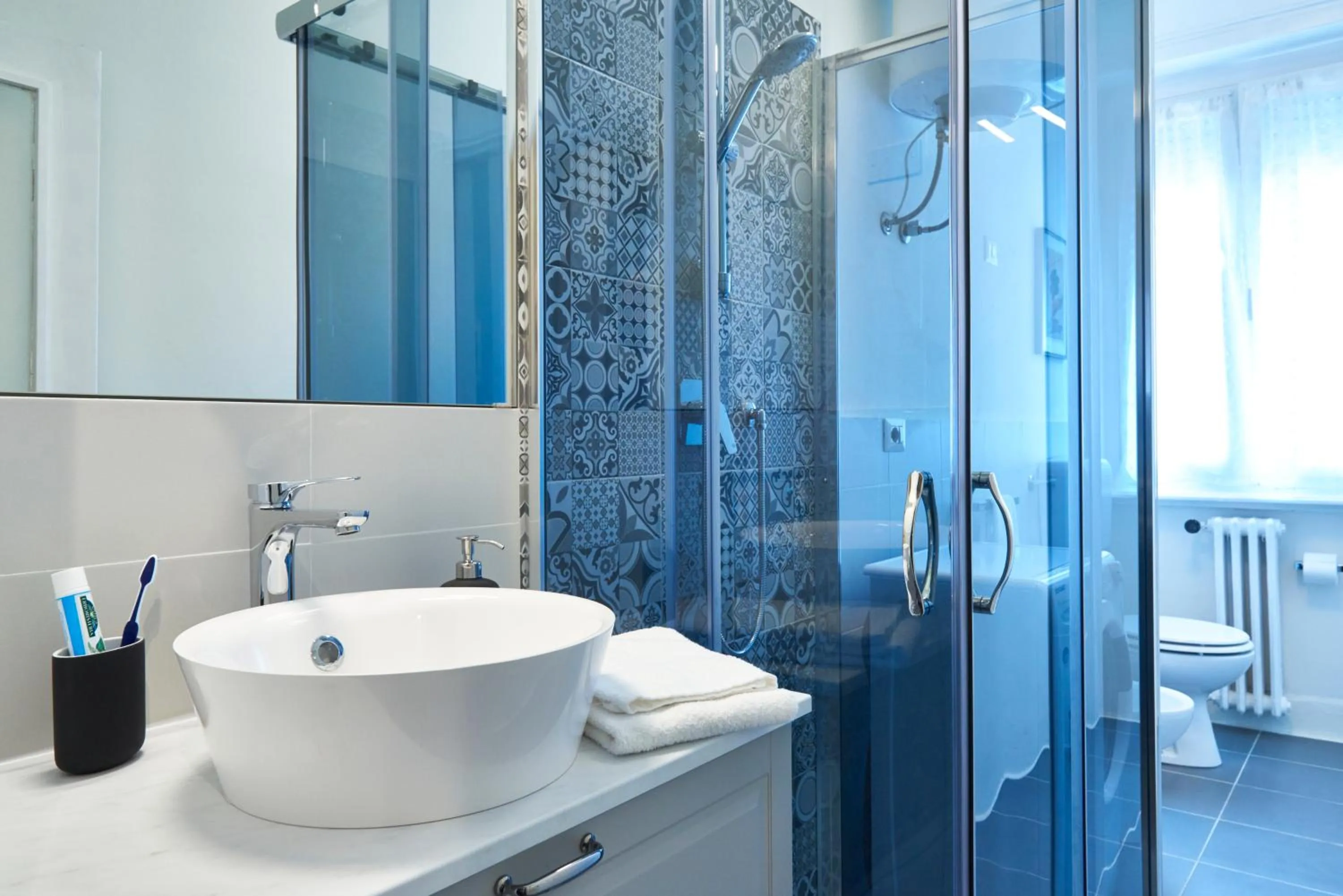 Toilet in VEGA RIBBON