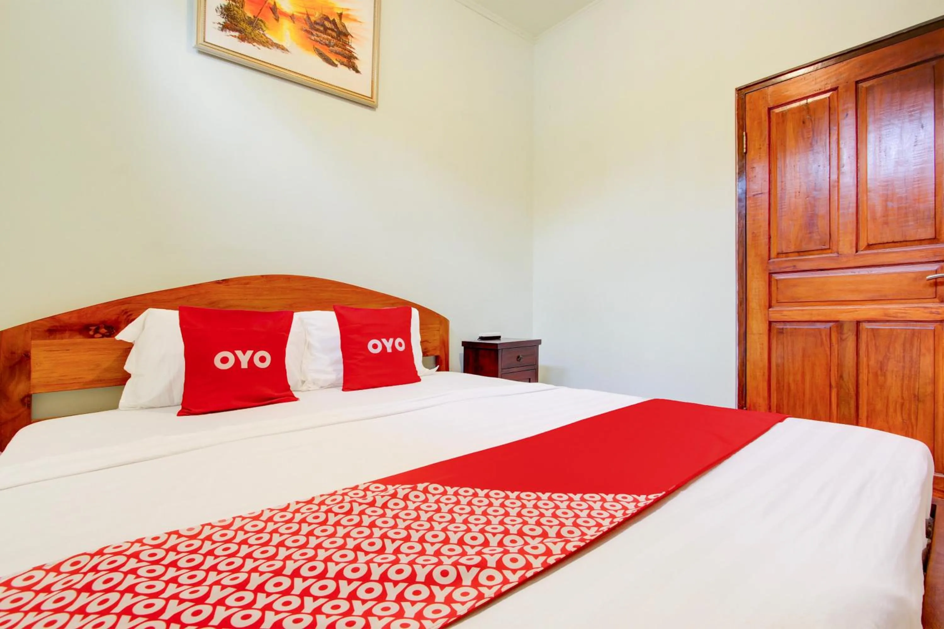Bedroom, Bed in Hotel O Mbah Carik Homestay Syari'ah