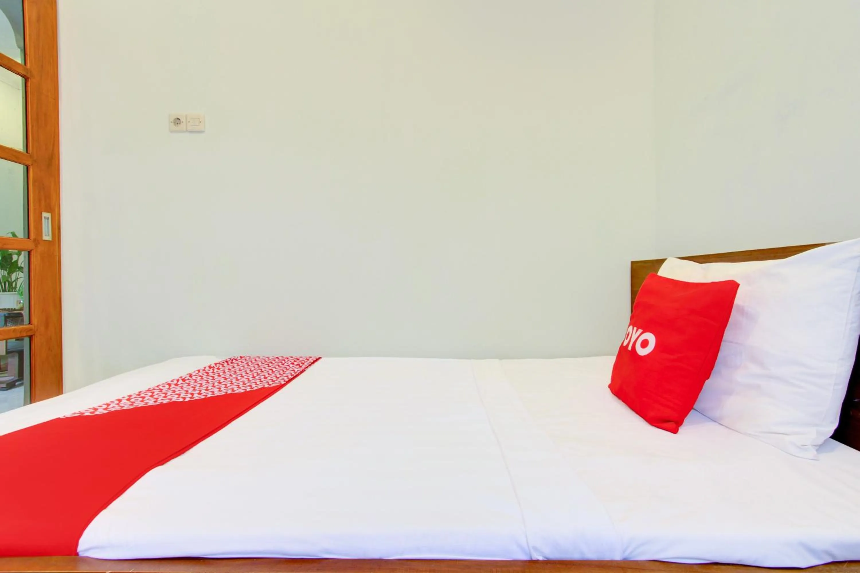 Bedroom, Bed in Hotel O Mbah Carik Homestay Syari'ah