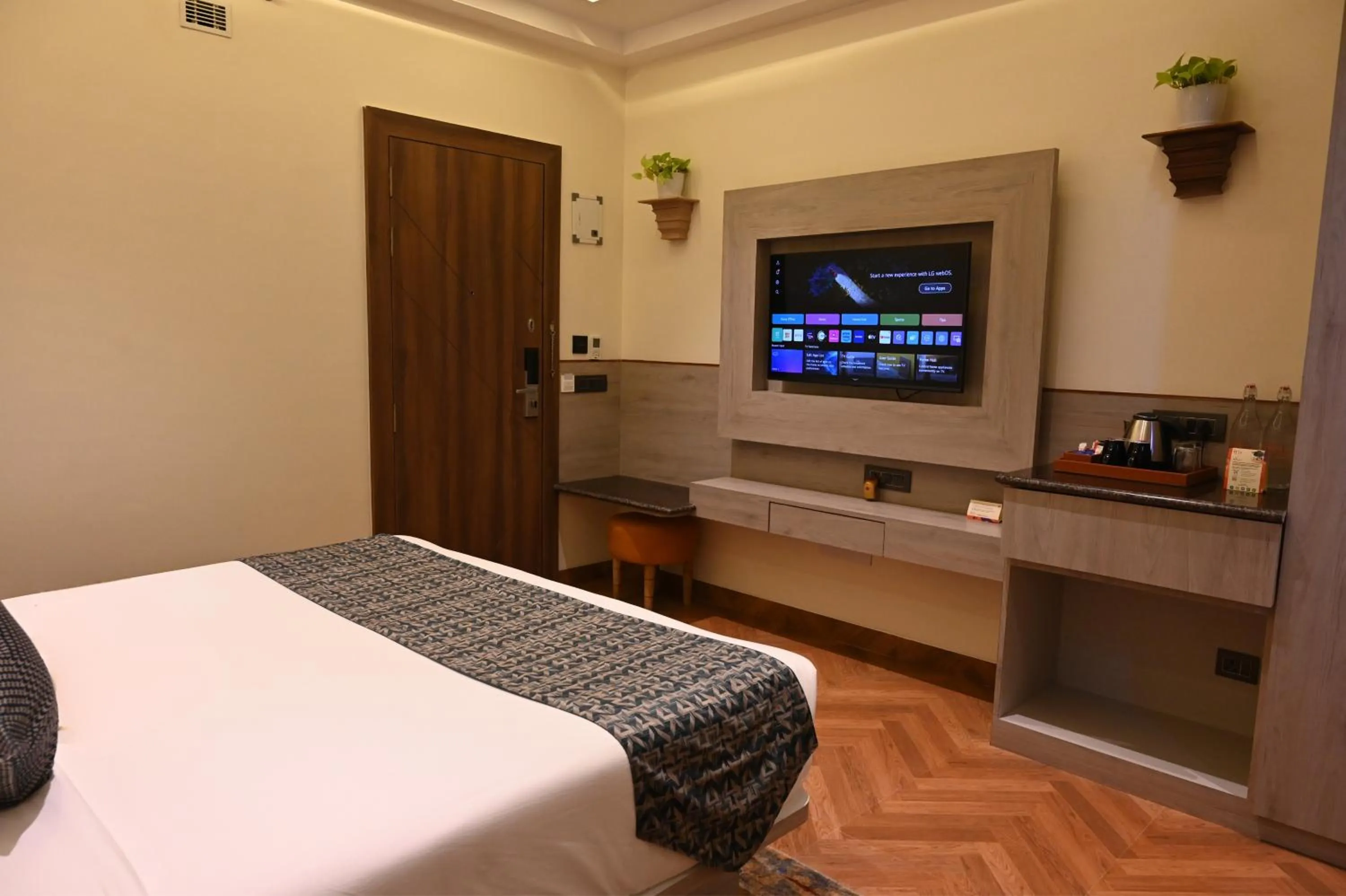 Bed in Ira By Orchid, Ayodhya