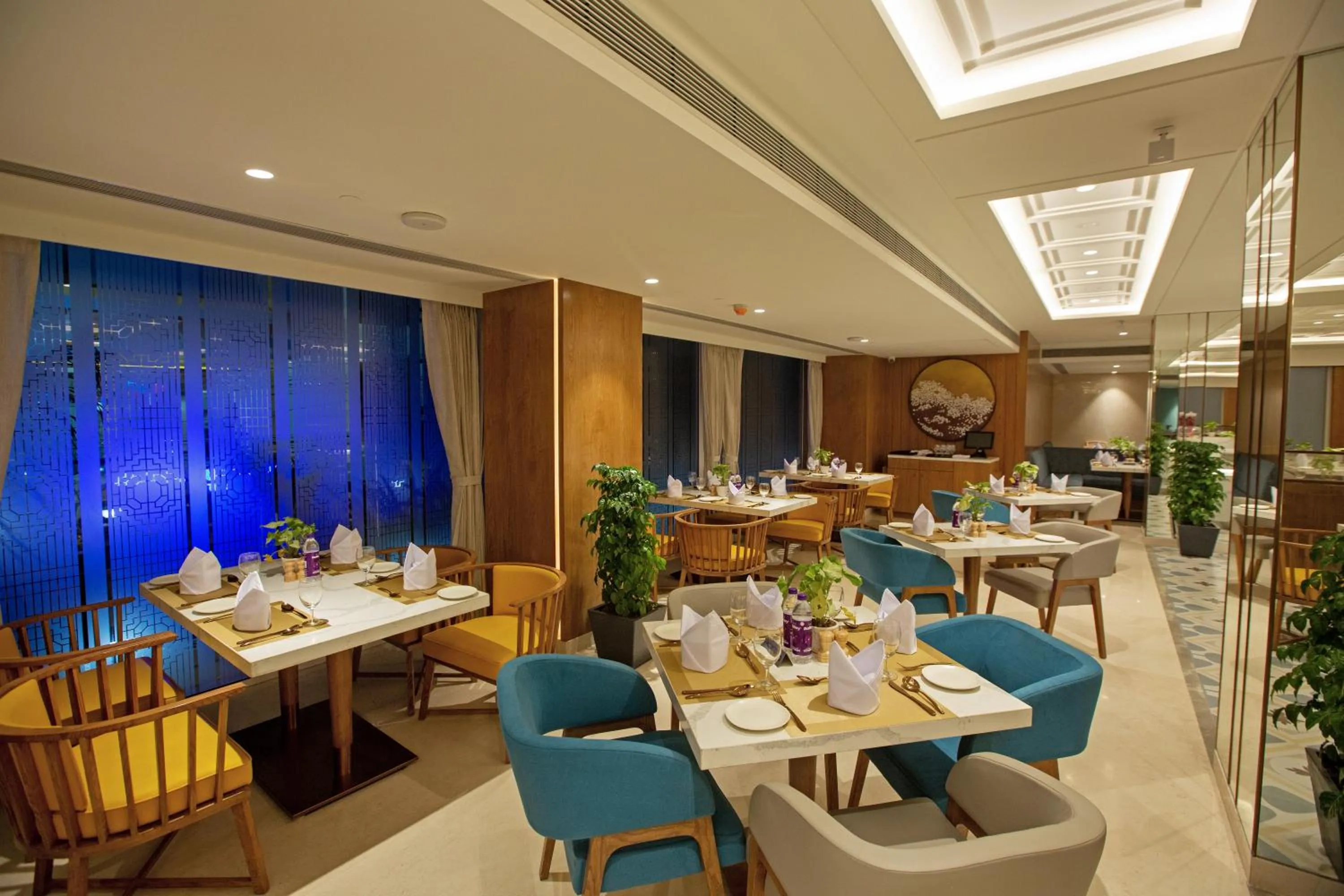 Restaurant/places to eat in ARISTA BY AMBITION