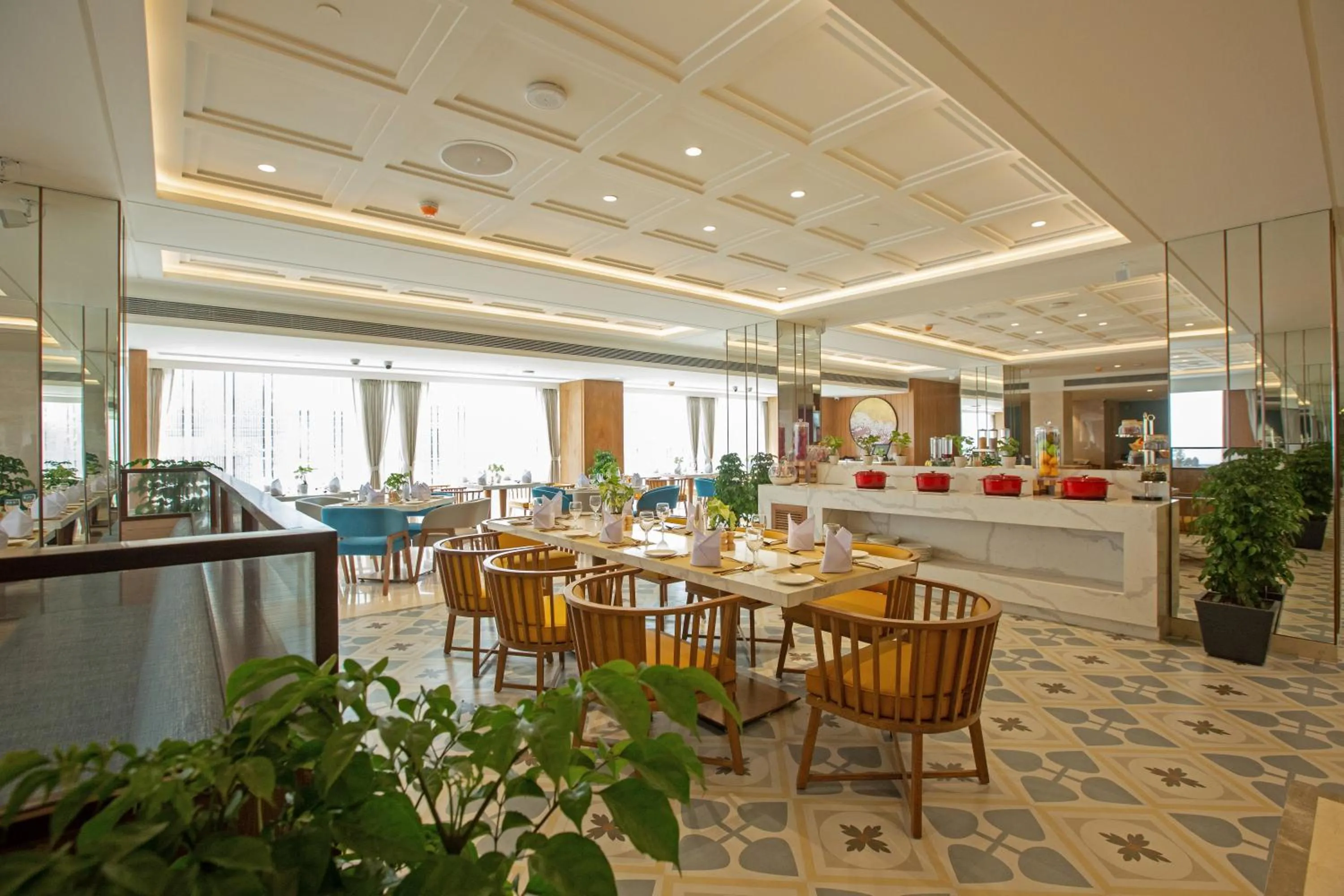 Restaurant/places to eat in ARISTA BY AMBITION