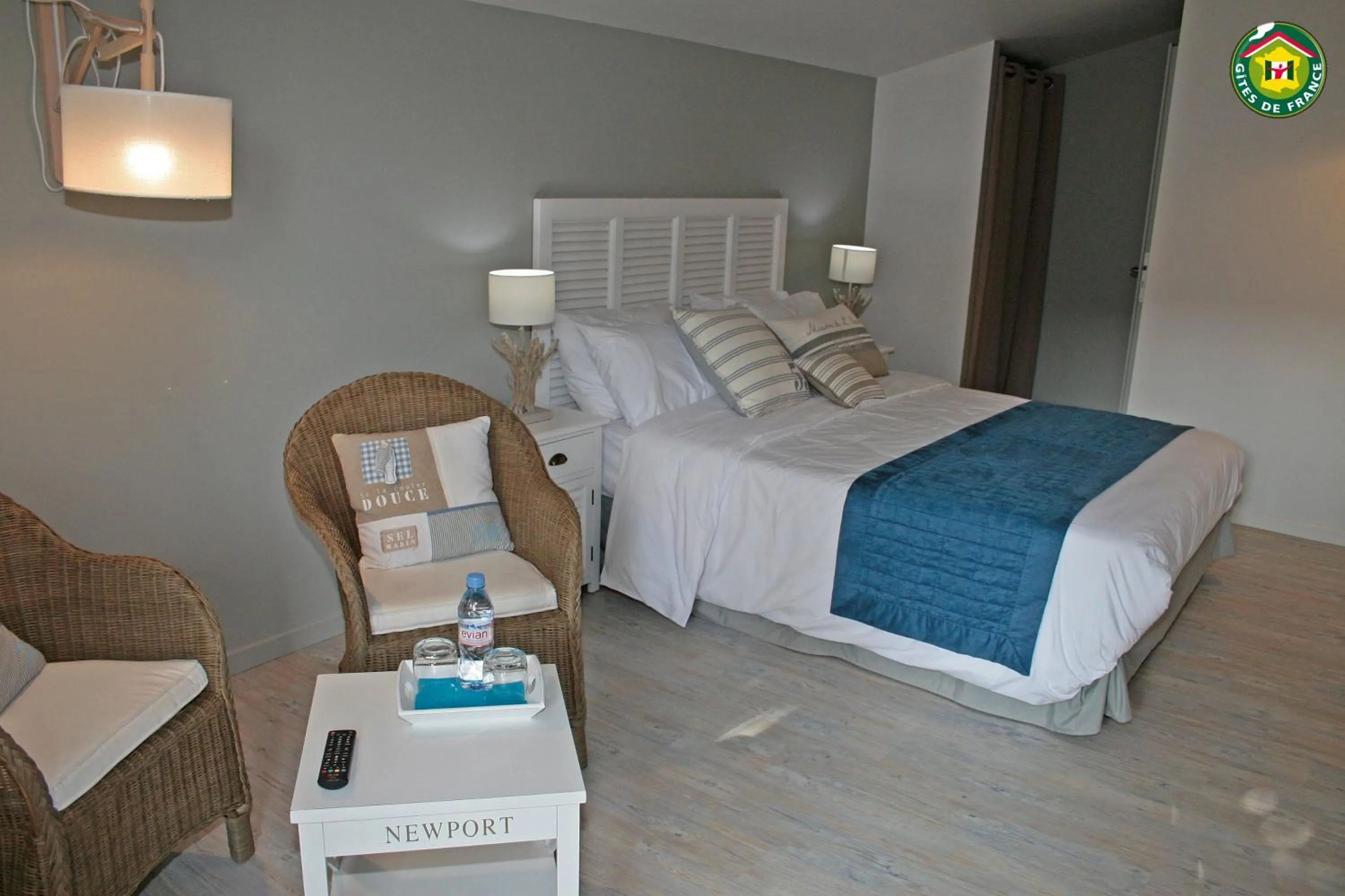 Bedroom, Bed in Le Clos du miroir