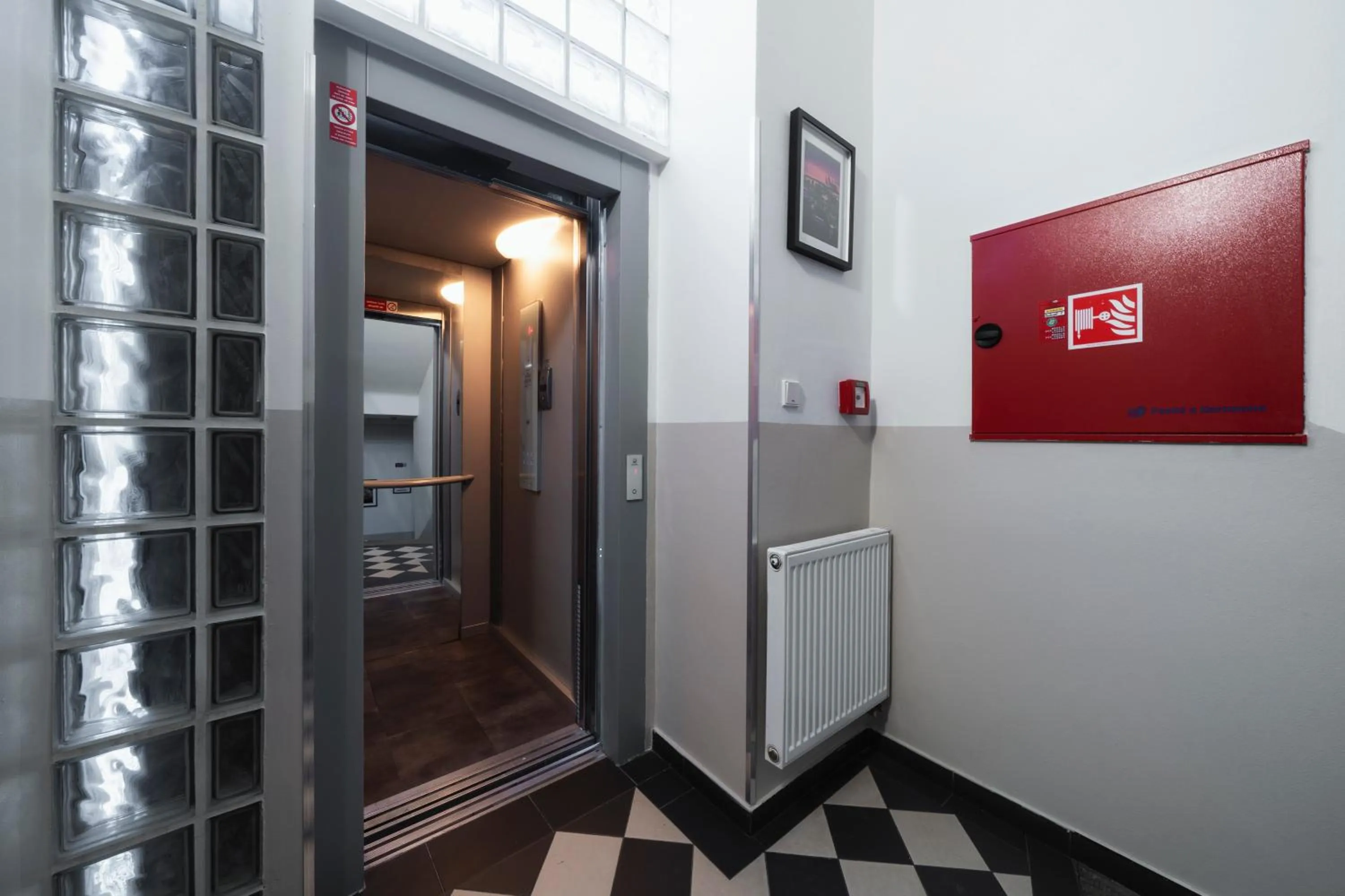 internet in Hotel LEON