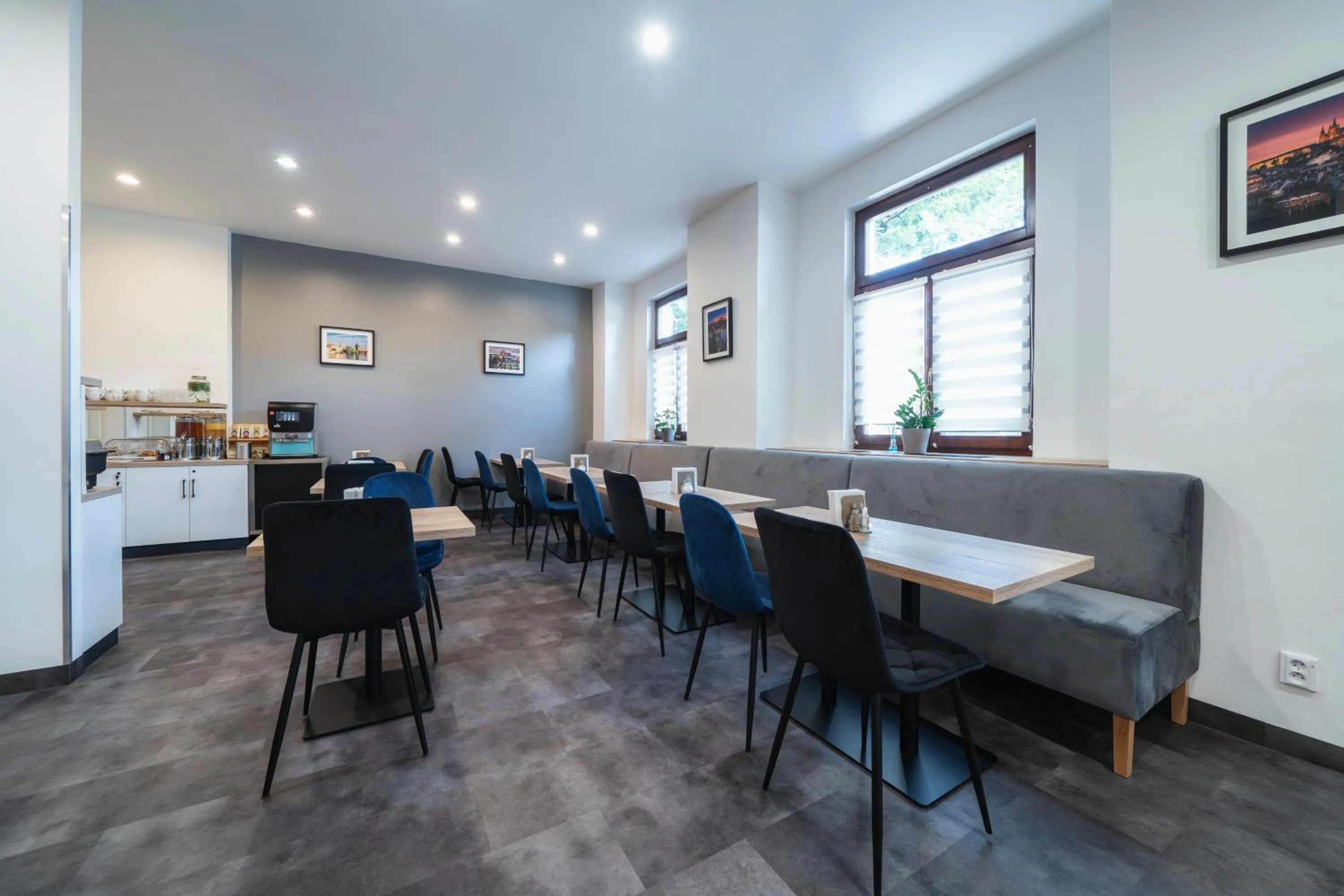 Breakfast in Hotel LEON