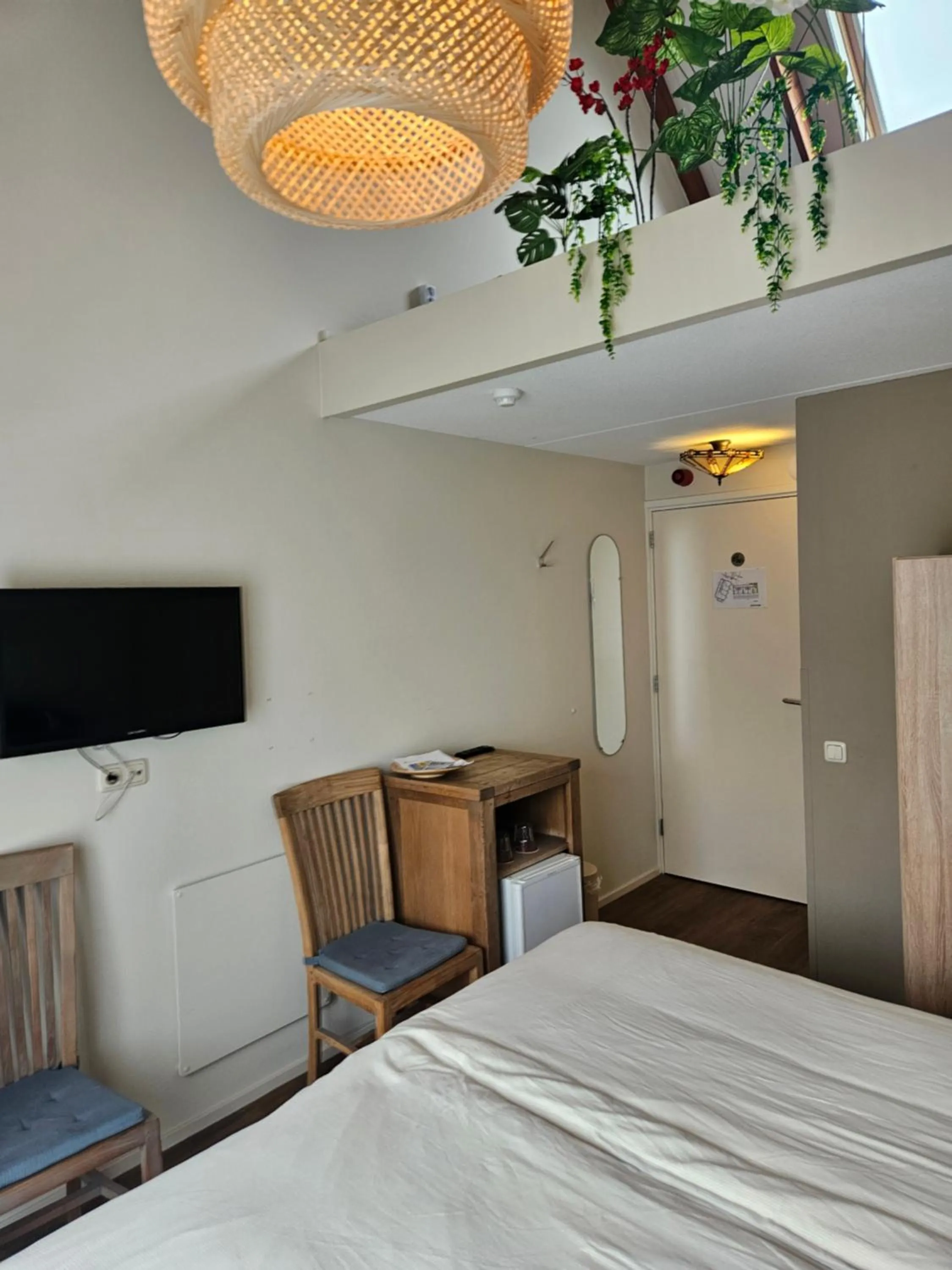 Bedroom, Bed in Hotel Dolores Ameland