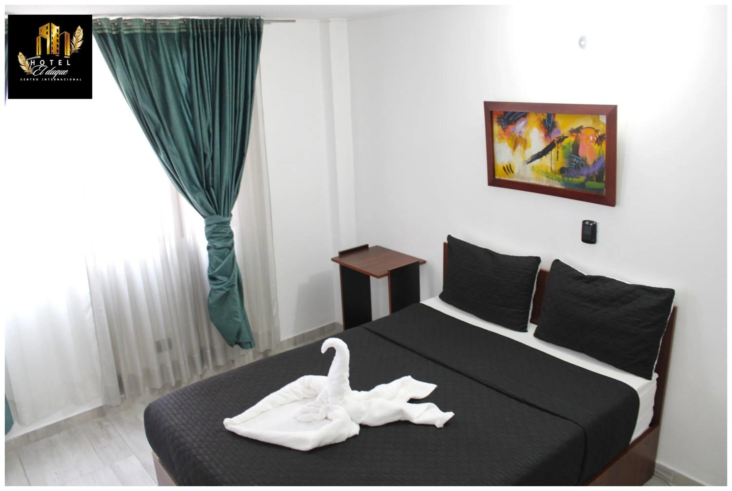 Bed in Hotel el Duque Internacional, Bogotá