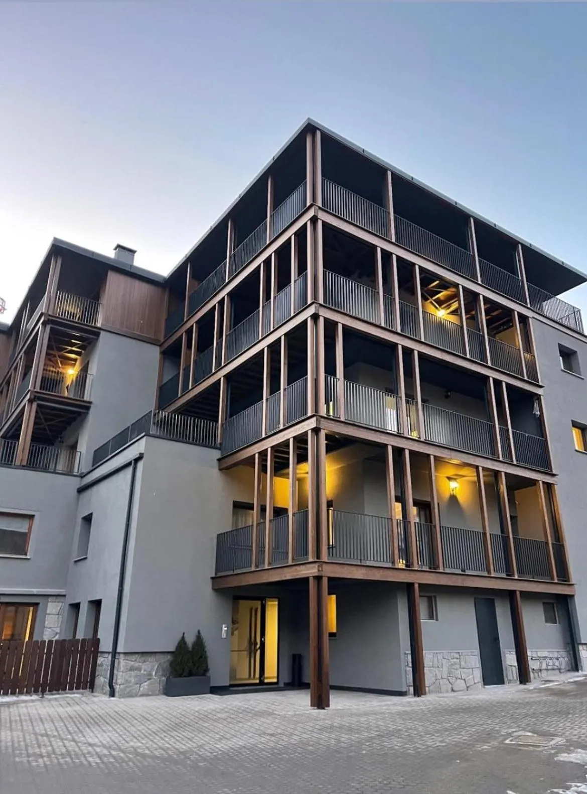 Property building in Condhotel Fanti